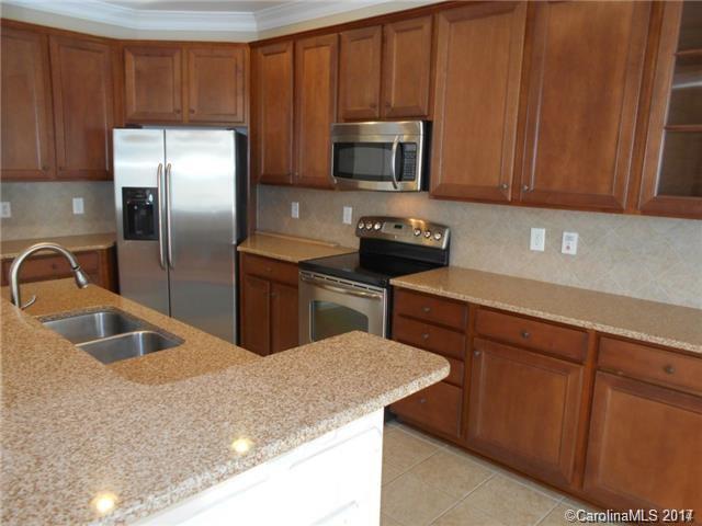 Lake Shore On Lake Wylie - Residential Lease
