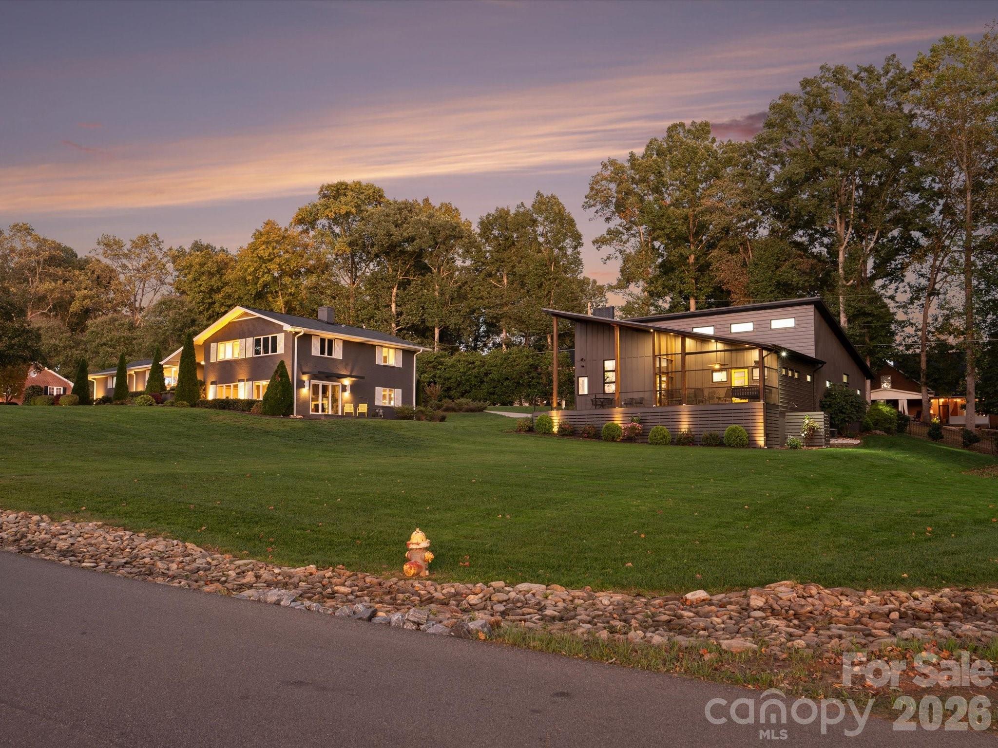 Country Club Acres - Residential