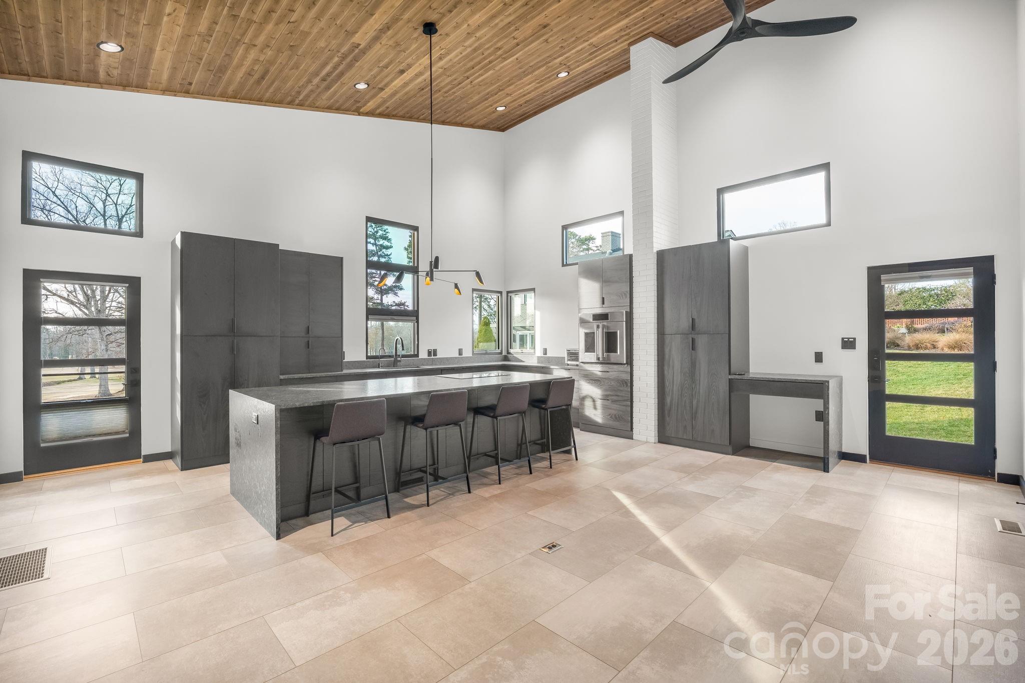 Country Club Acres - Residential