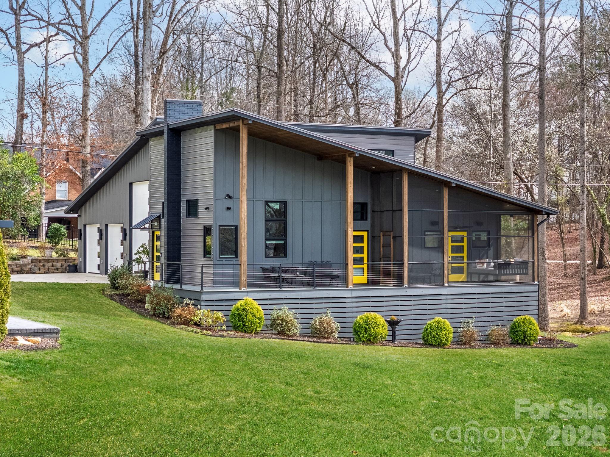 Country Club Acres - Residential