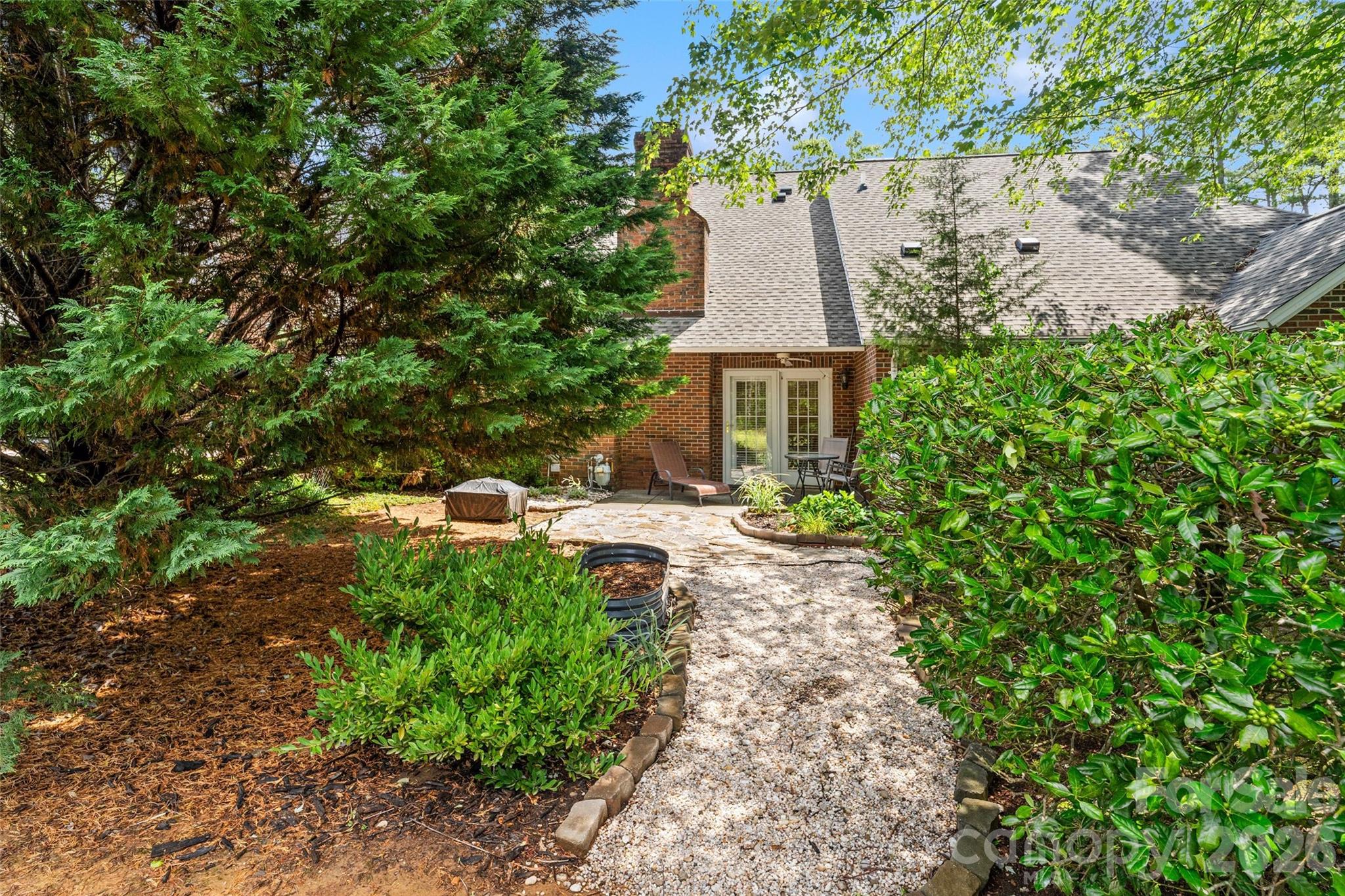 Colony Oaks - Residential