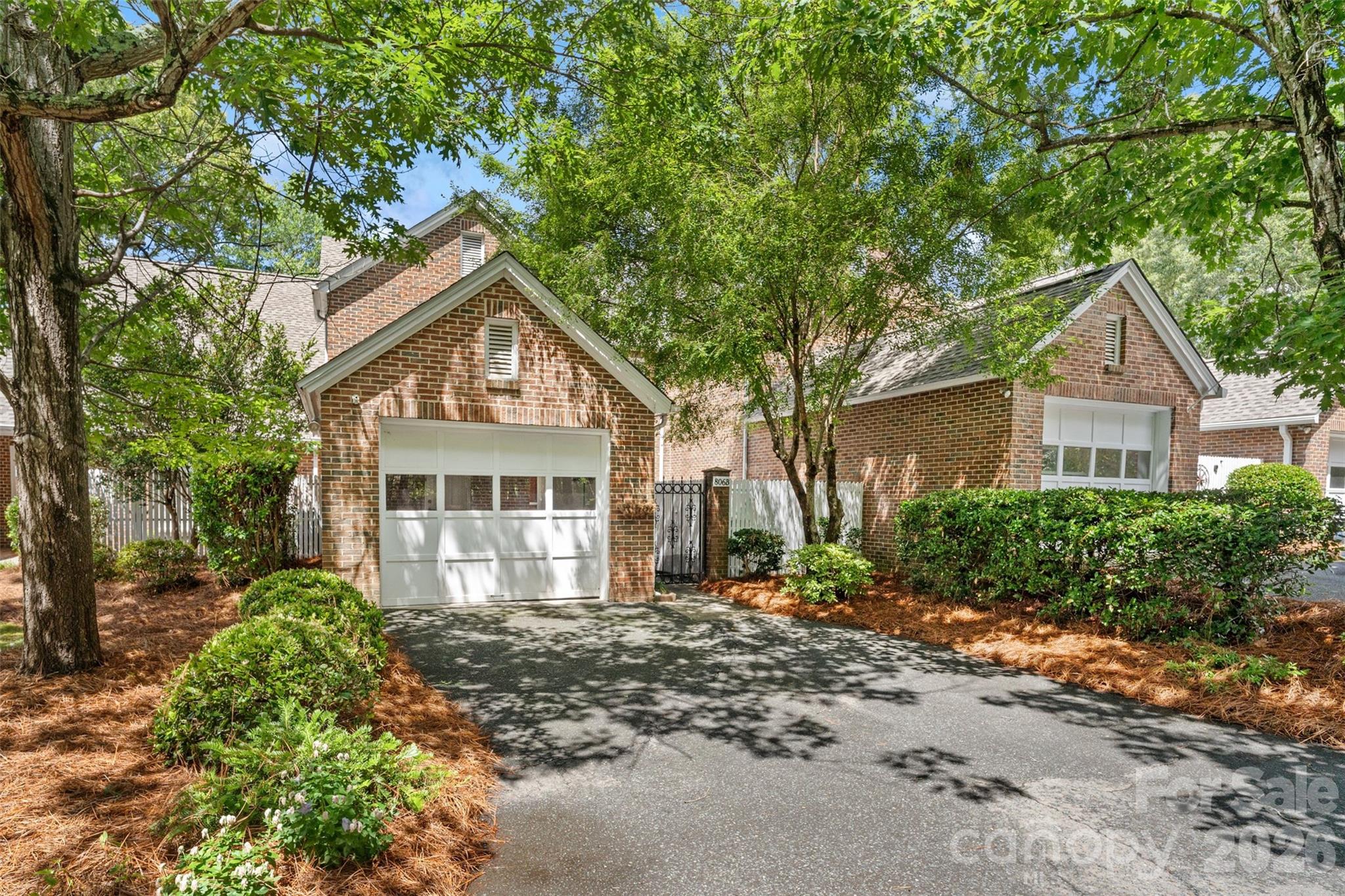 Colony Oaks - Residential