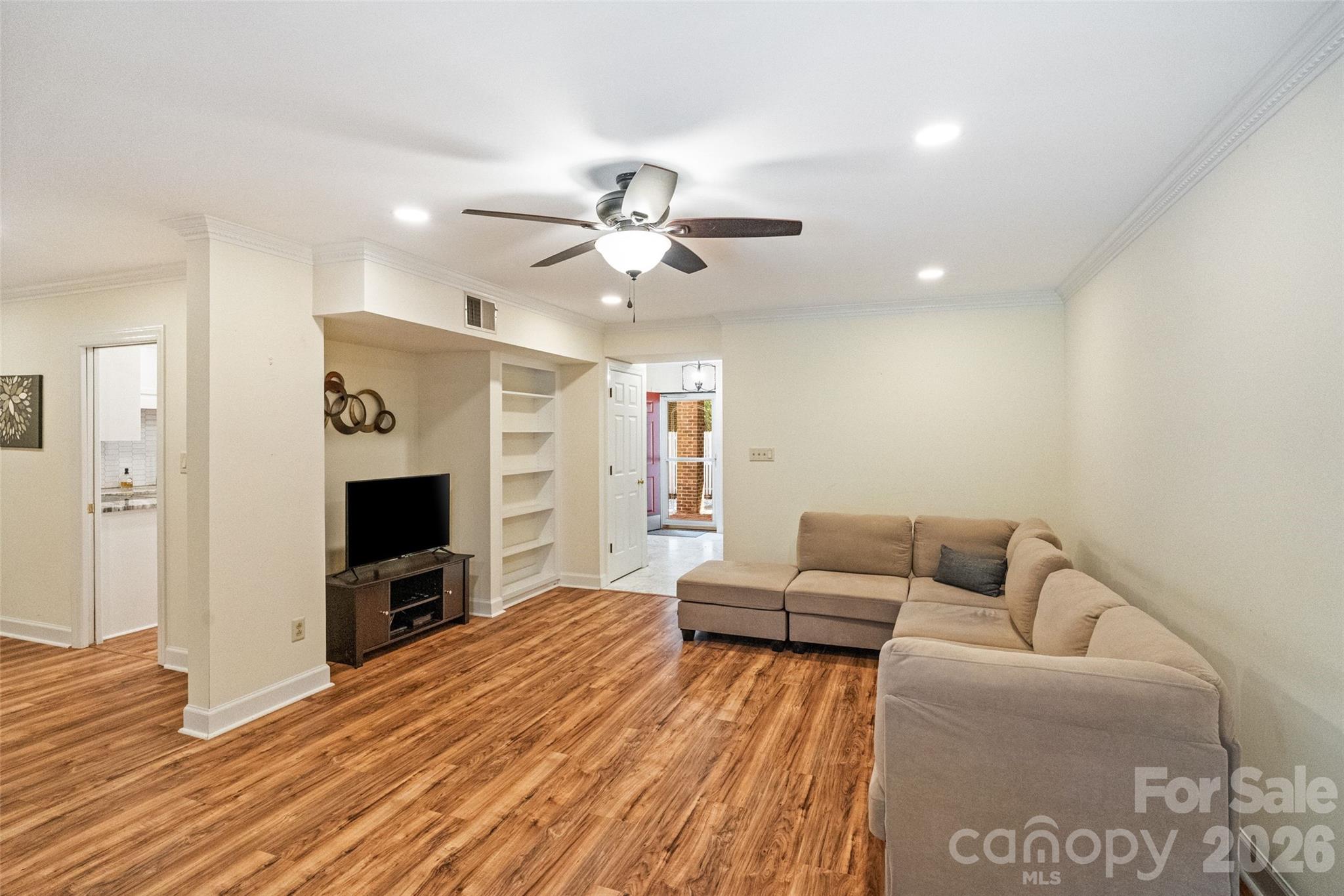 Colony Oaks - Residential