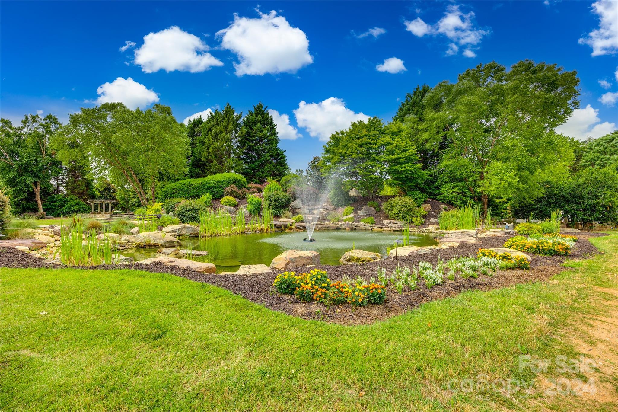 Lake Shore - Residential