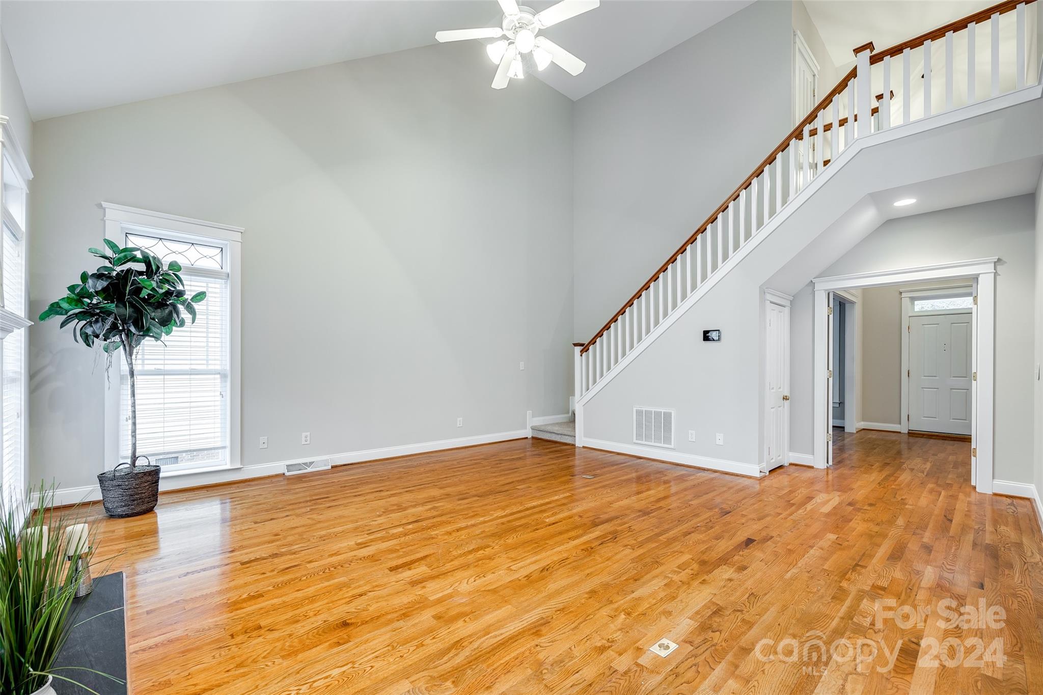 Lake Shore - Residential