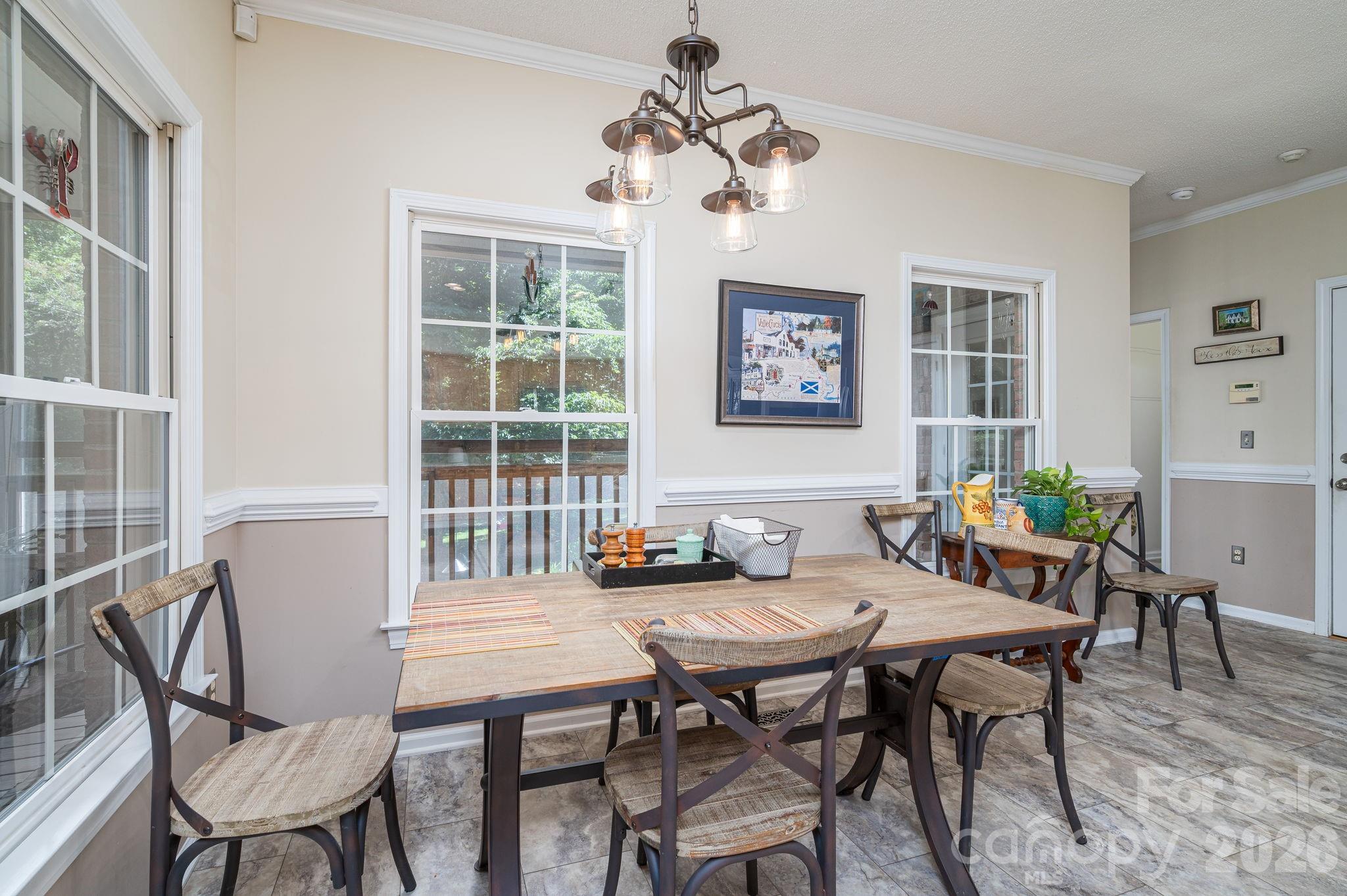 Windsor Point - Residential