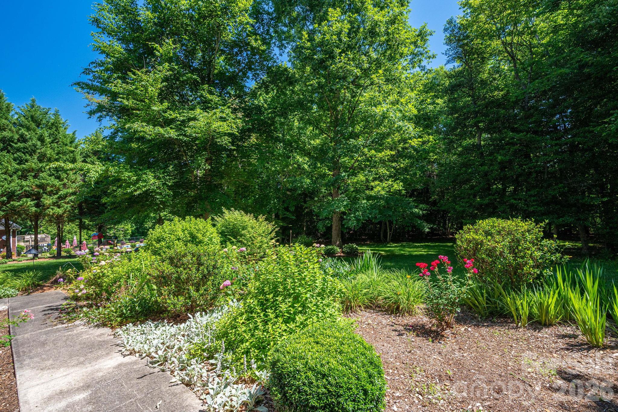 Windsor Point - Residential