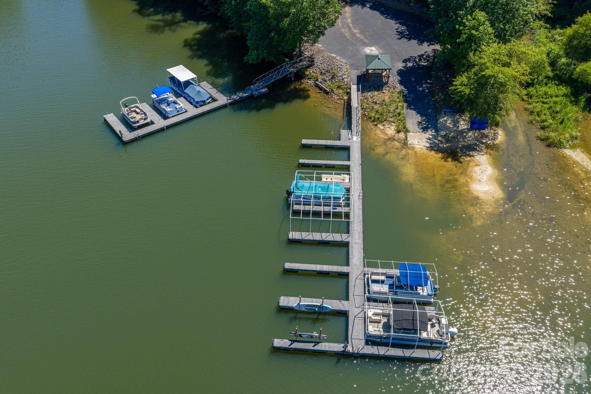 Windsor Point - Residential