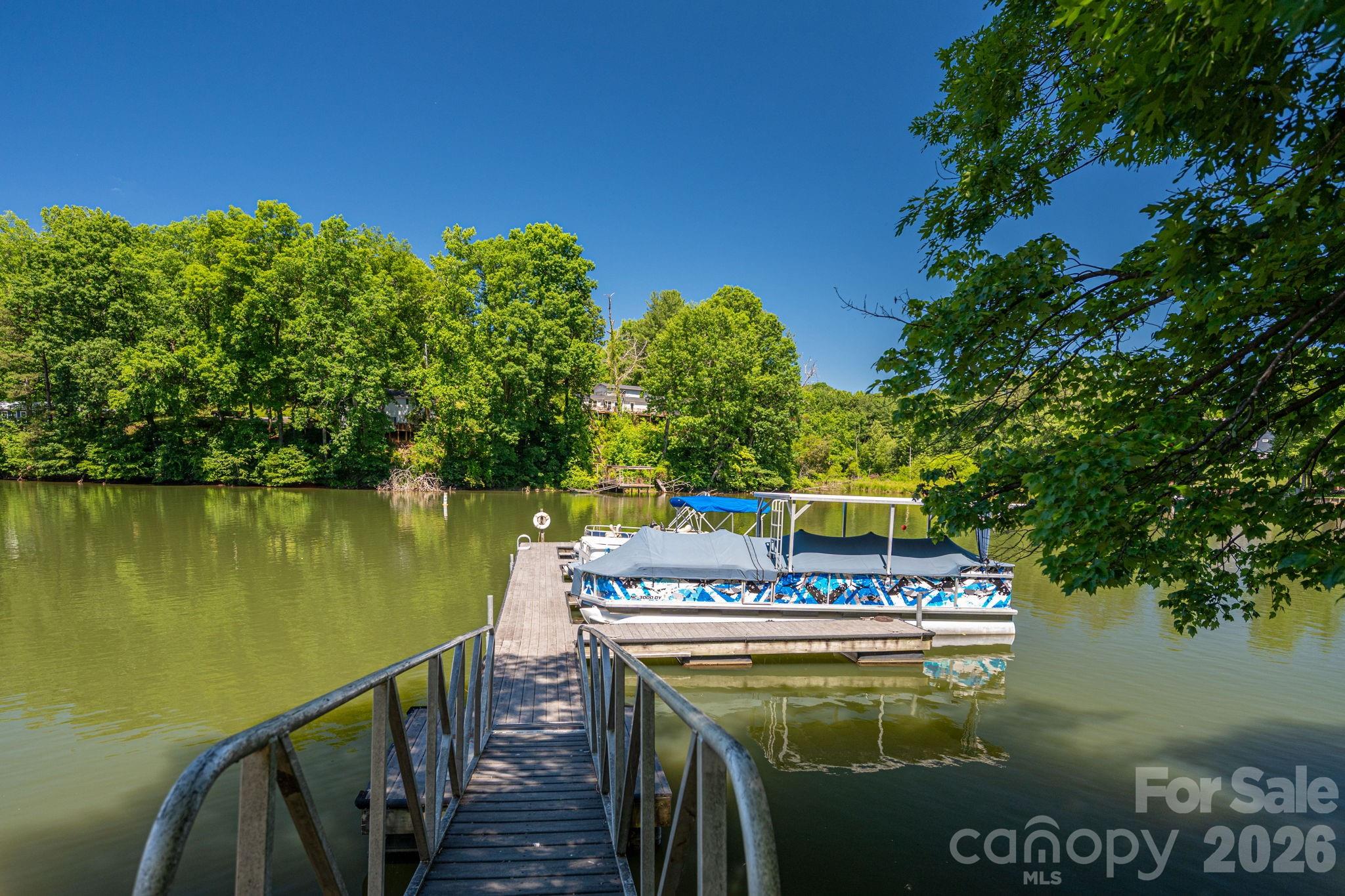 Windsor Point - Residential