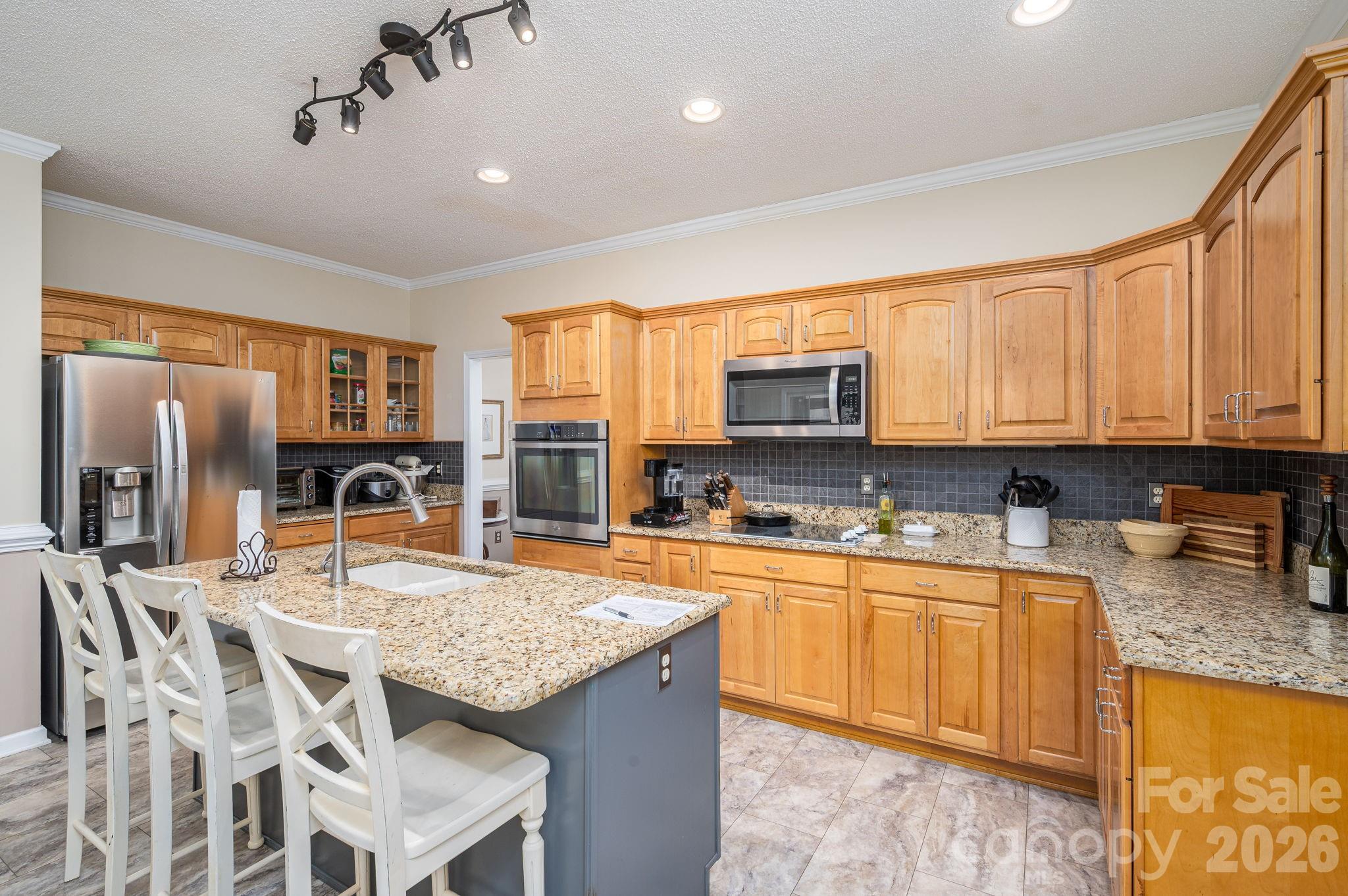 Windsor Point - Residential