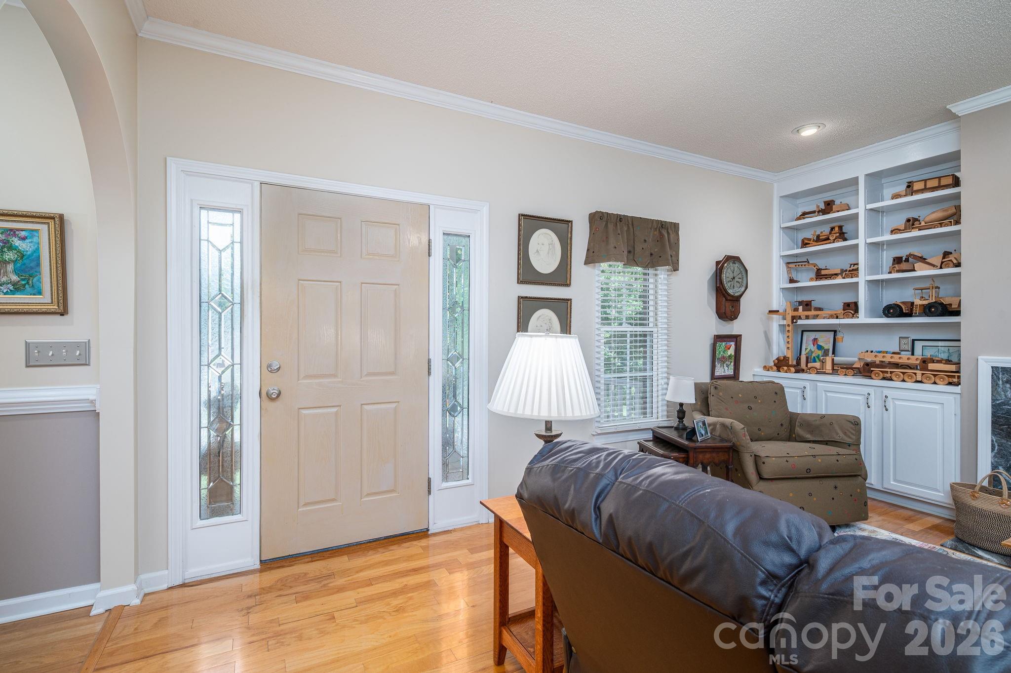 Windsor Point - Residential