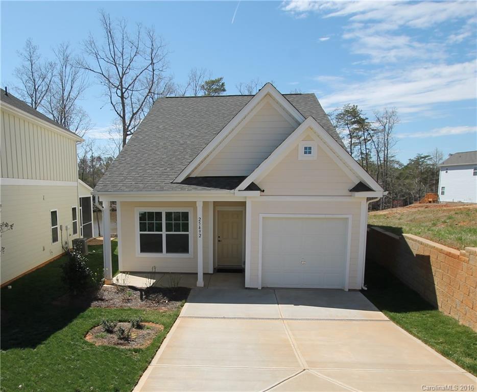 WATERFRONT lot includes Wahoo Dock! This is the perfect cottage for 24/7 living or weekend vacations on the lake! Grab your boat & water toys for this one! This 3bd/2.5bth cottage home includes beautiful finish with Granite, Ceramic Tile, Hardwoods, Oil Rubbed Bronze, Trim & more! Landscape includes Fire Pit with walkway to your dock & rip rap at water's edge!