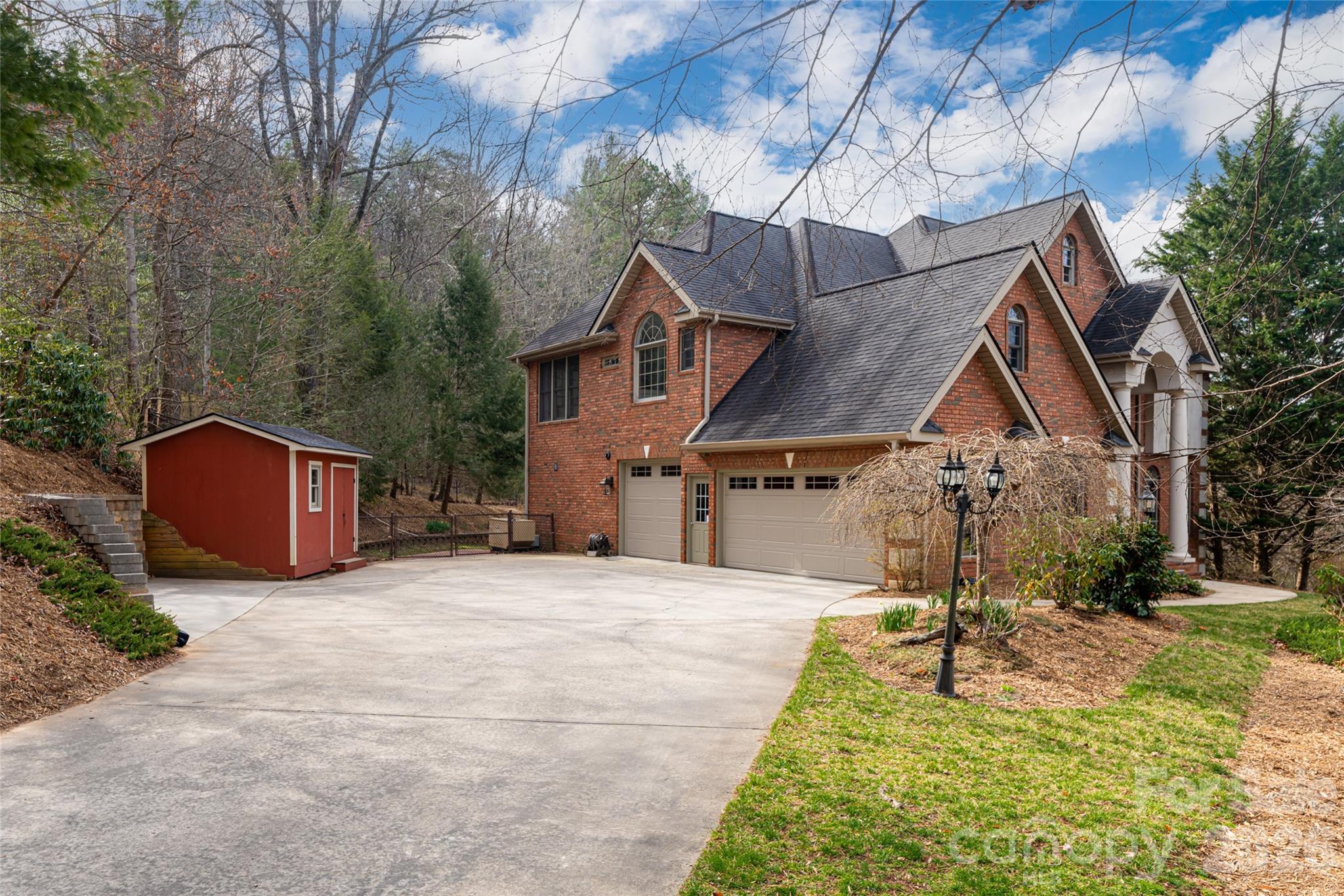 Poplar Ridge - Residential