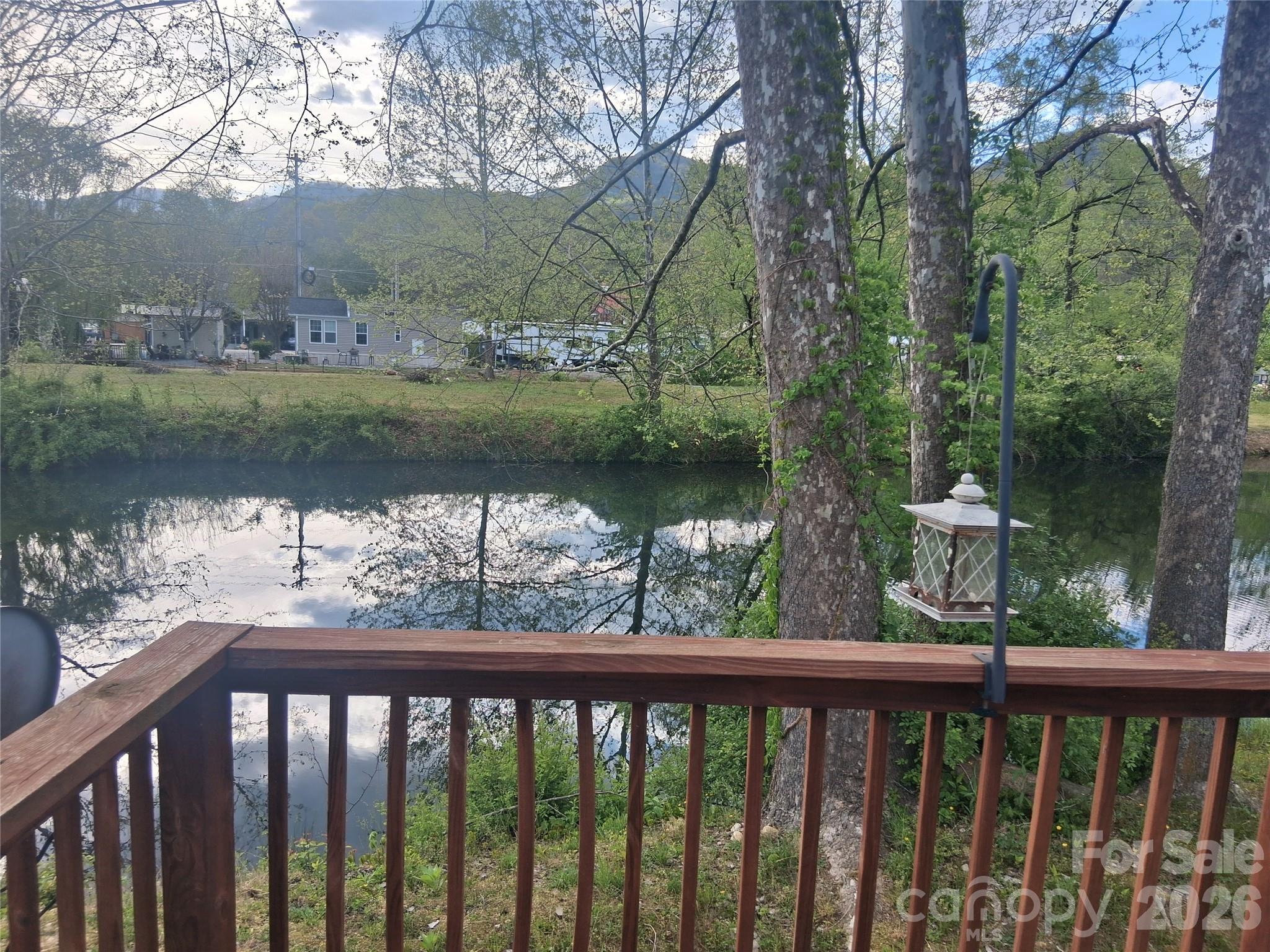 Dogwood Lakes - Residential