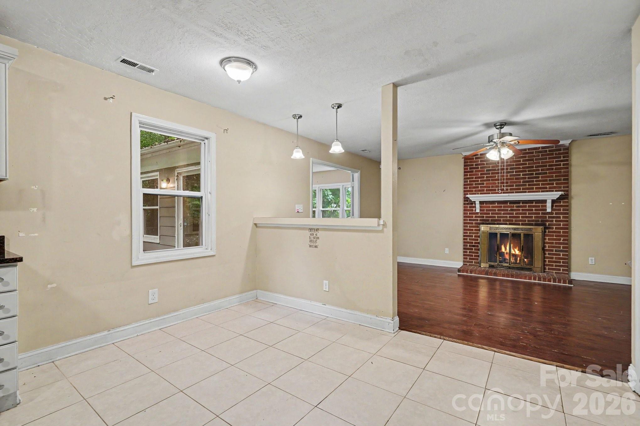 Sugar Springs - Residential