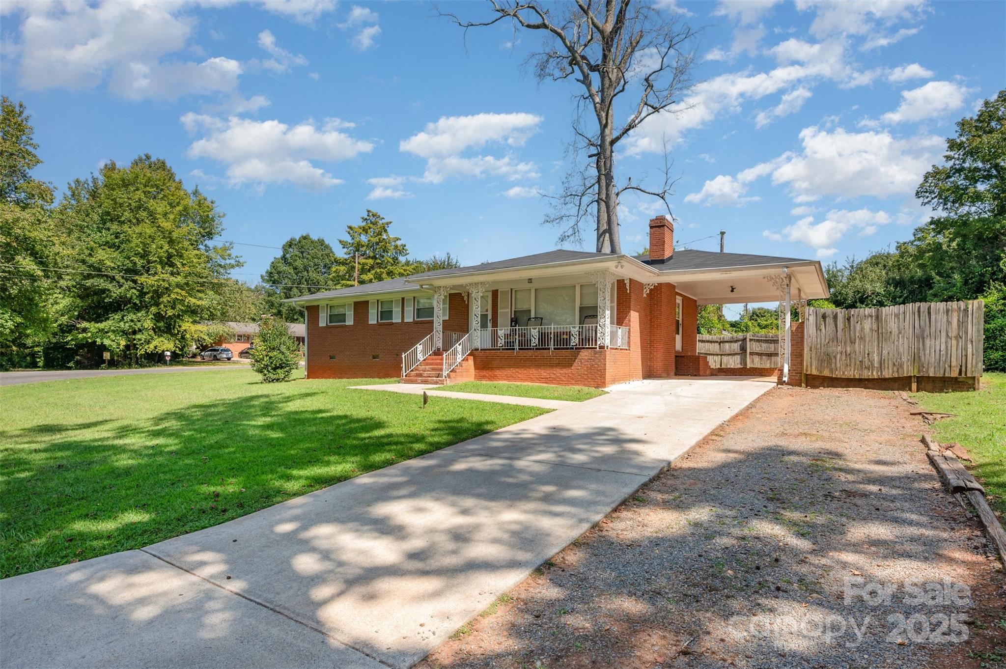 Briarwood Terrace - Residential