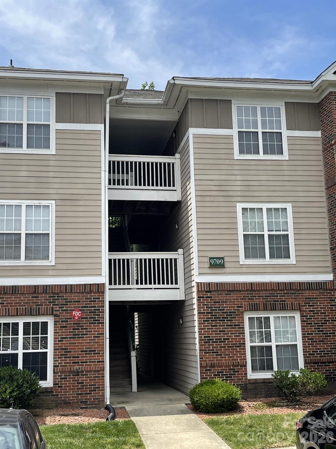Campus Walk - Residential
