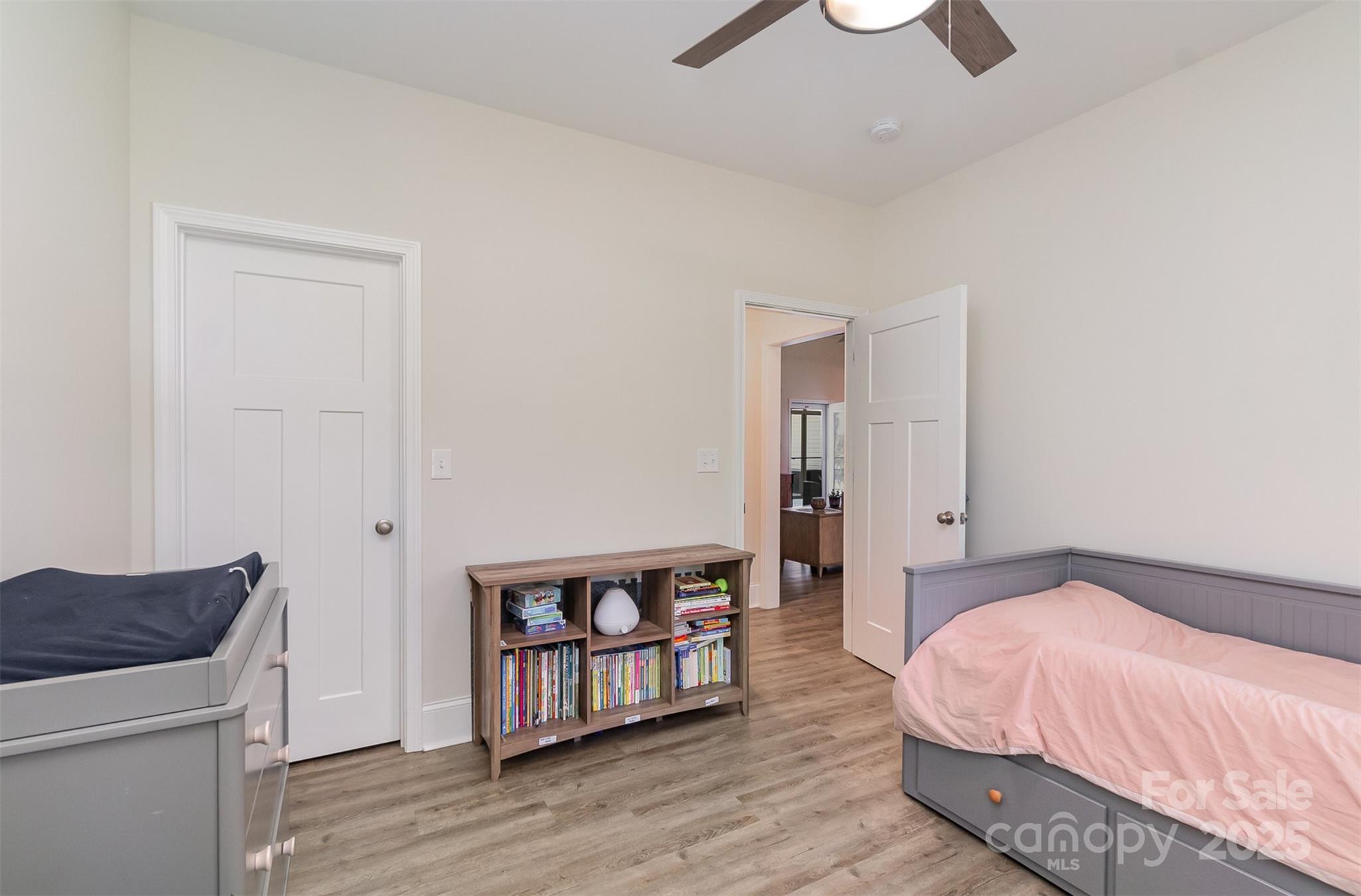 Sanders Landing - Residential