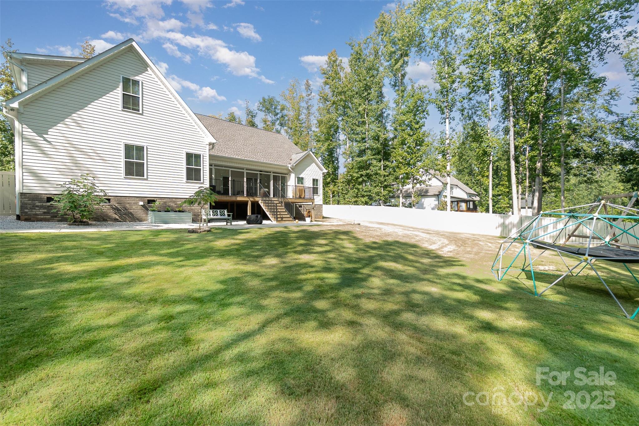 Sanders Landing - Residential