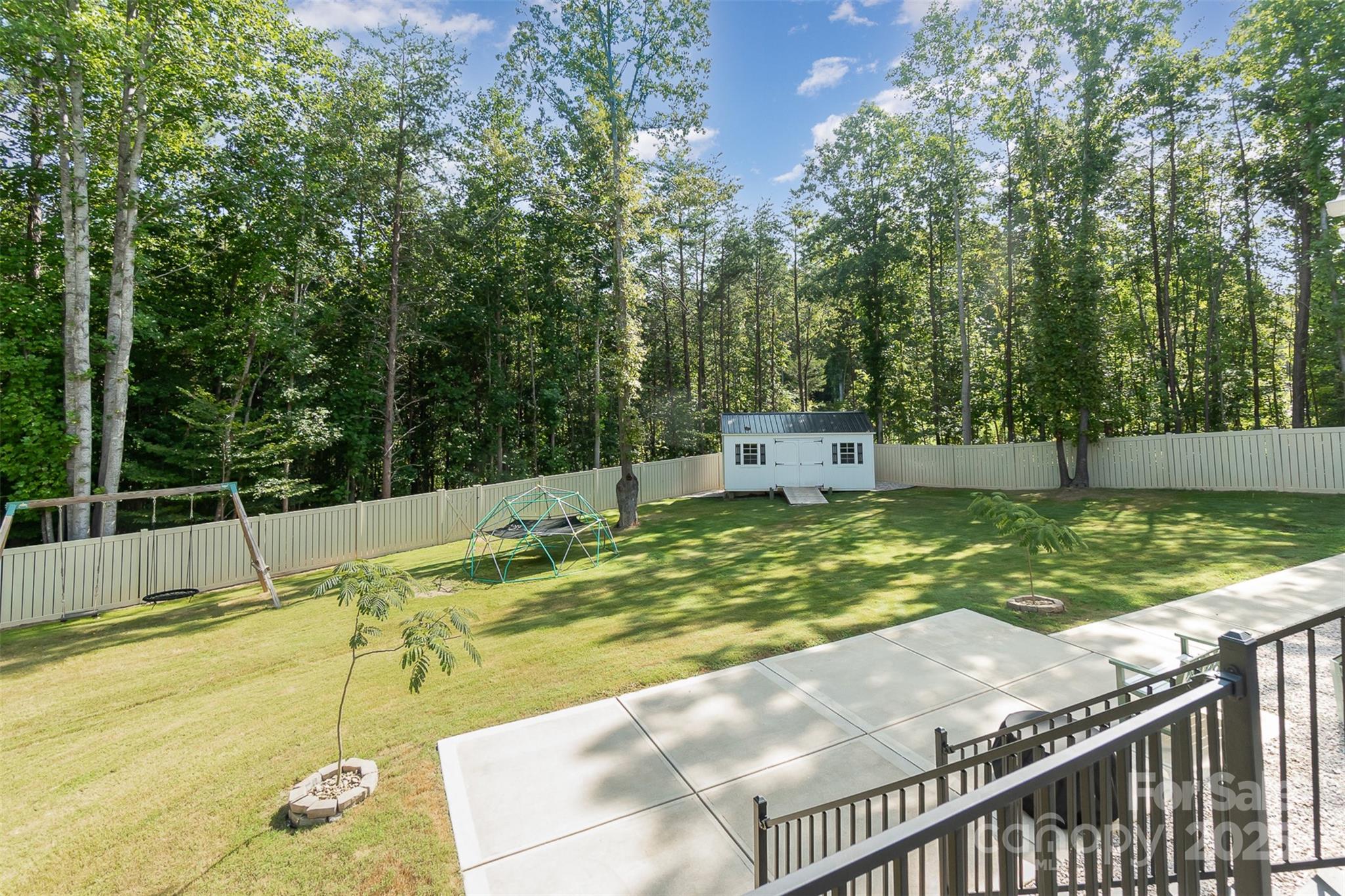 Sanders Landing - Residential