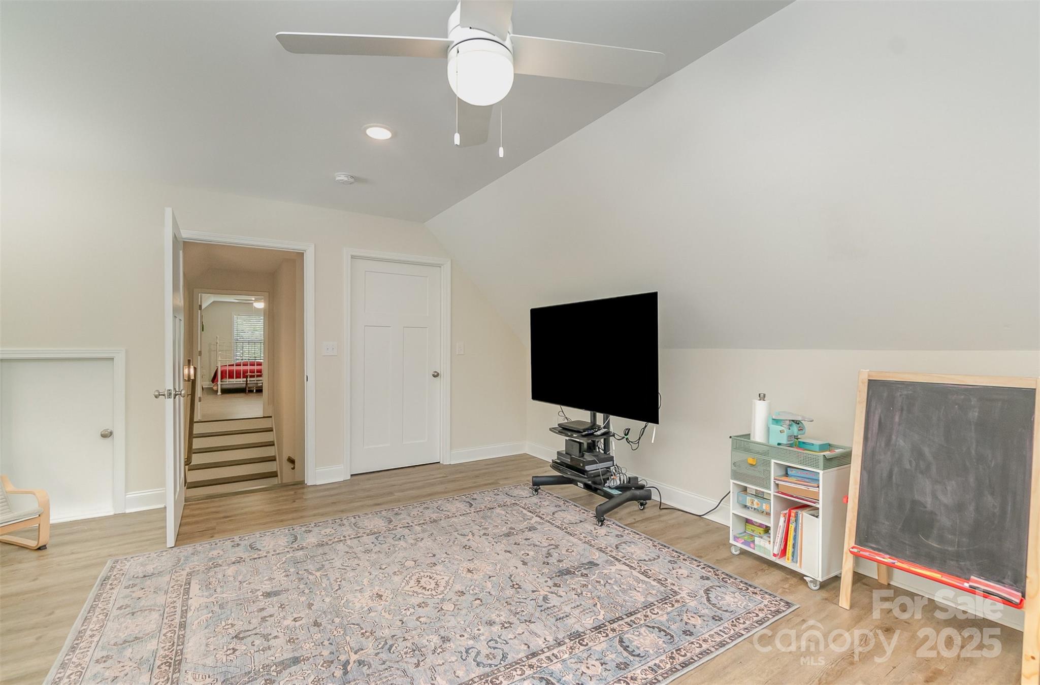 Sanders Landing - Residential
