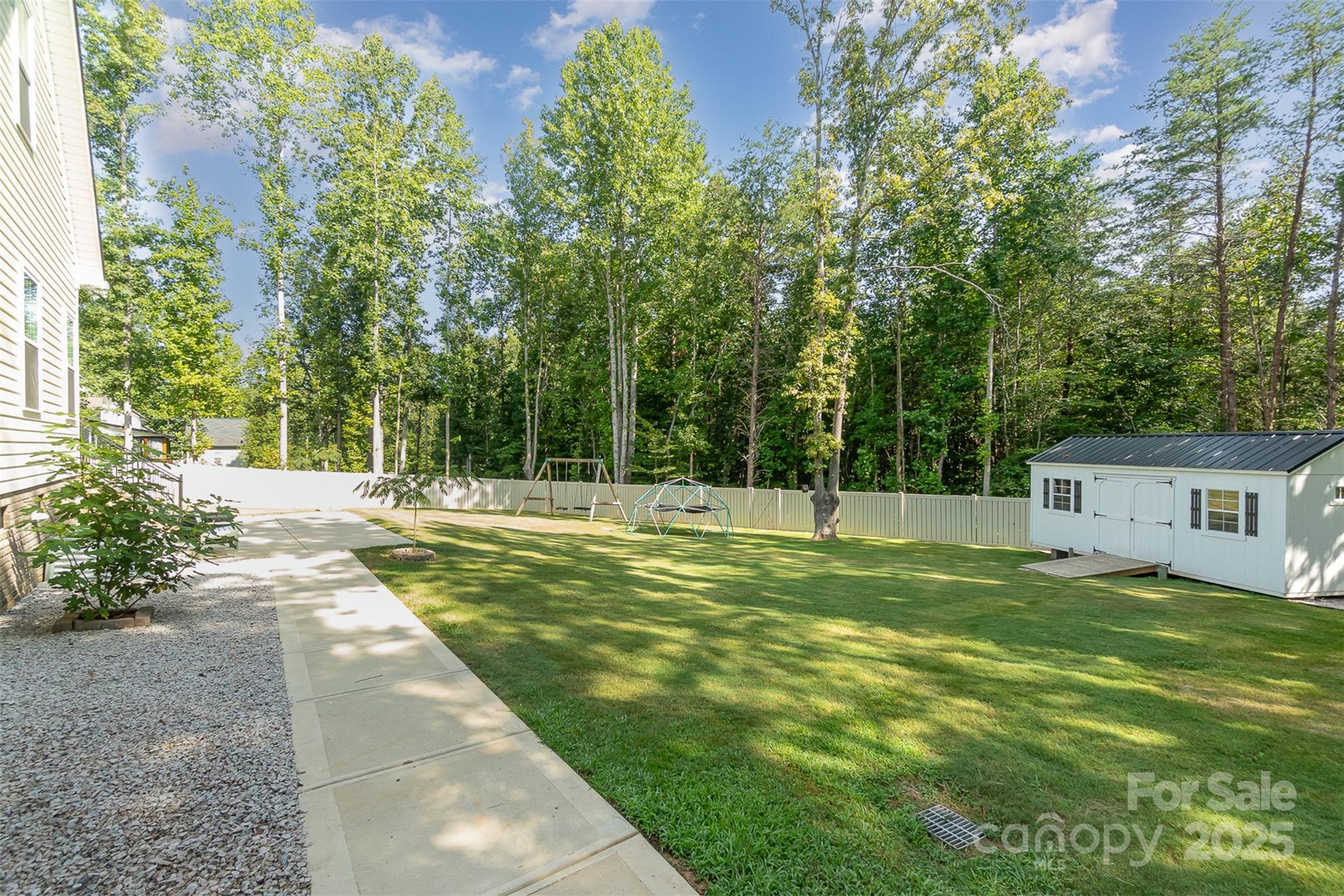 Sanders Landing - Residential