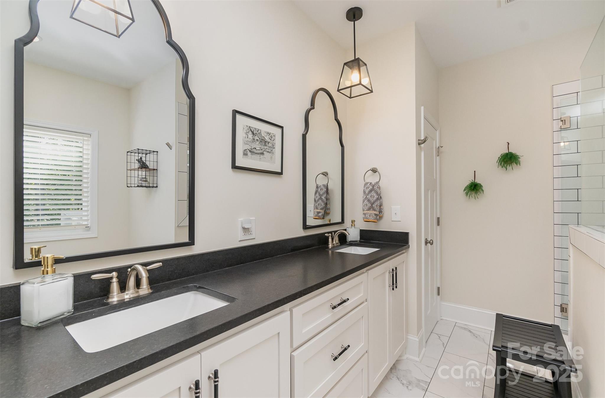 Sanders Landing - Residential