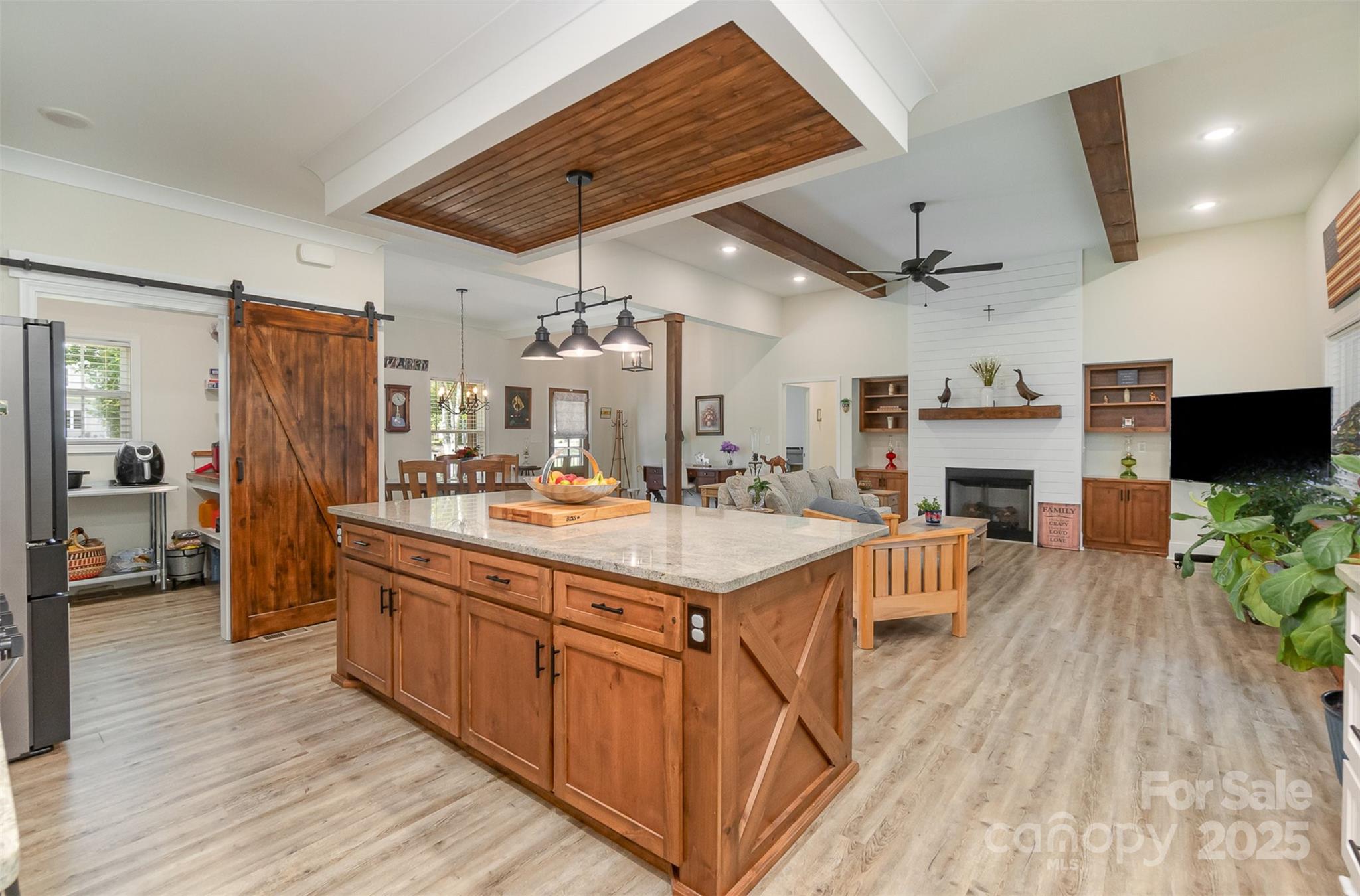 Sanders Landing - Residential