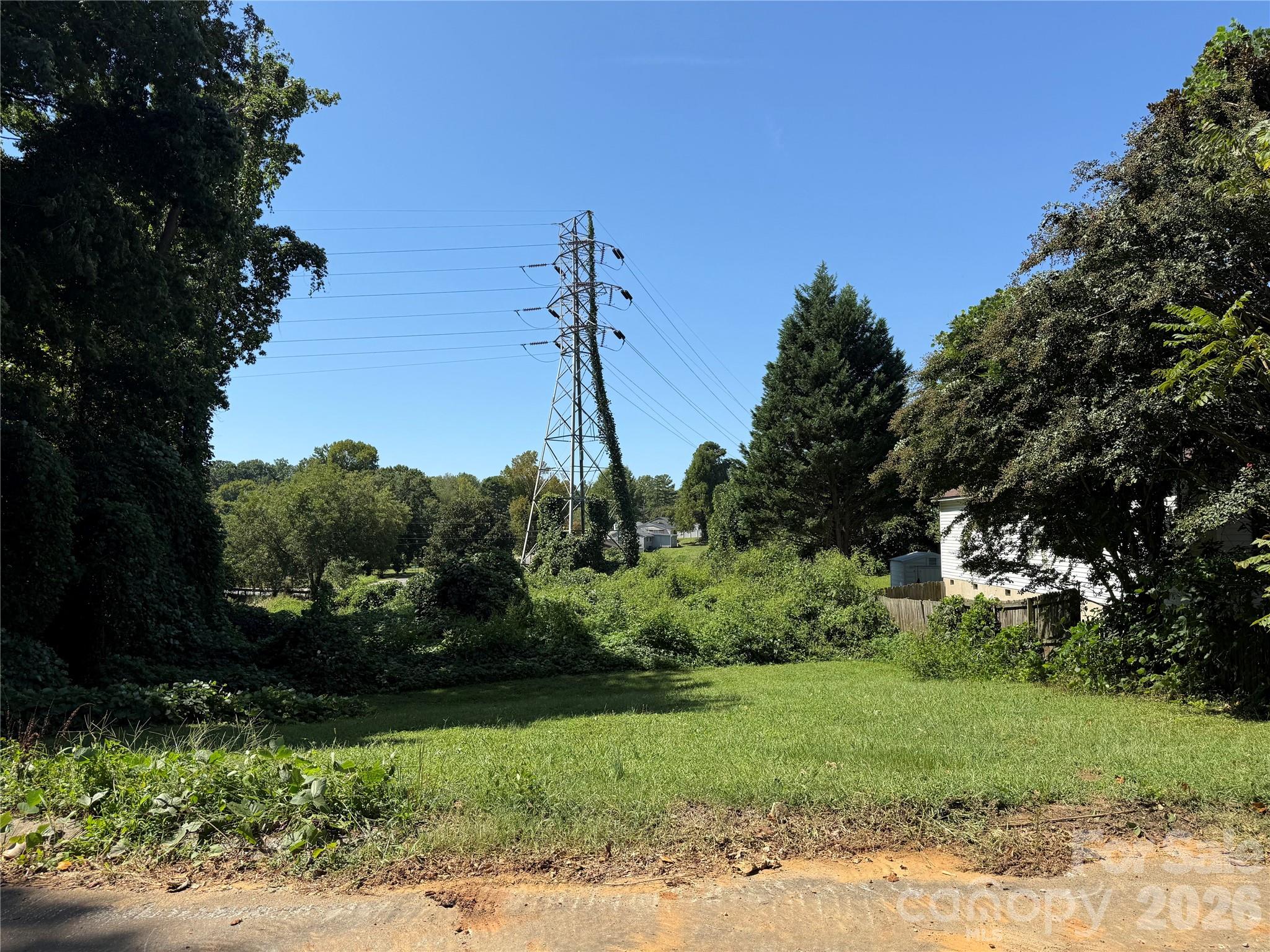 Prime 0.15 Acre Infill Lot - Minutes to Uptown Charlotte!

Don't miss this incredible opportunity to build in the rapidly growing 28208 corridor! Located at 2801 Clyde Dr, this 0.15-acre vacant lot offers immense potential for residential development. Situated less than a 5-minute drive from Center City Charlotte, this property is surrounded by major new construction and urban redevelopment. Featuring N2-B zoning, which allows for versatile residential development, this lot is ready for your next project. Paved road access, with city water/sewer available (tap fees required). Act fast on this high-growth West Side opportunity!
