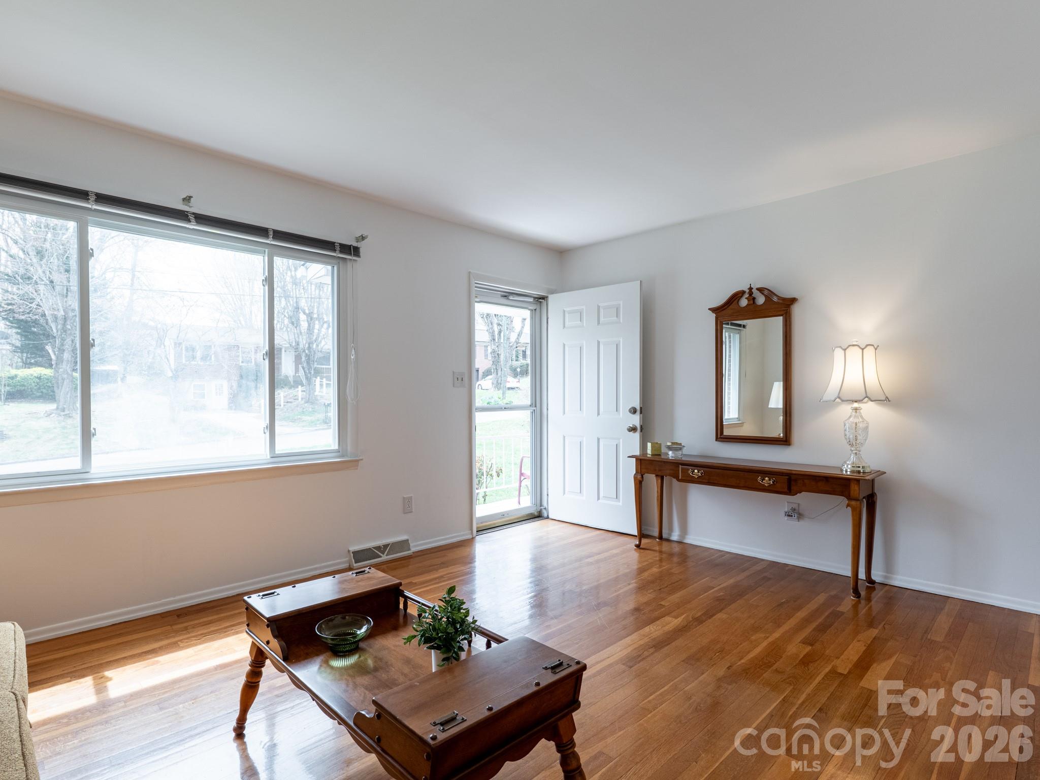Knollwood - Residential