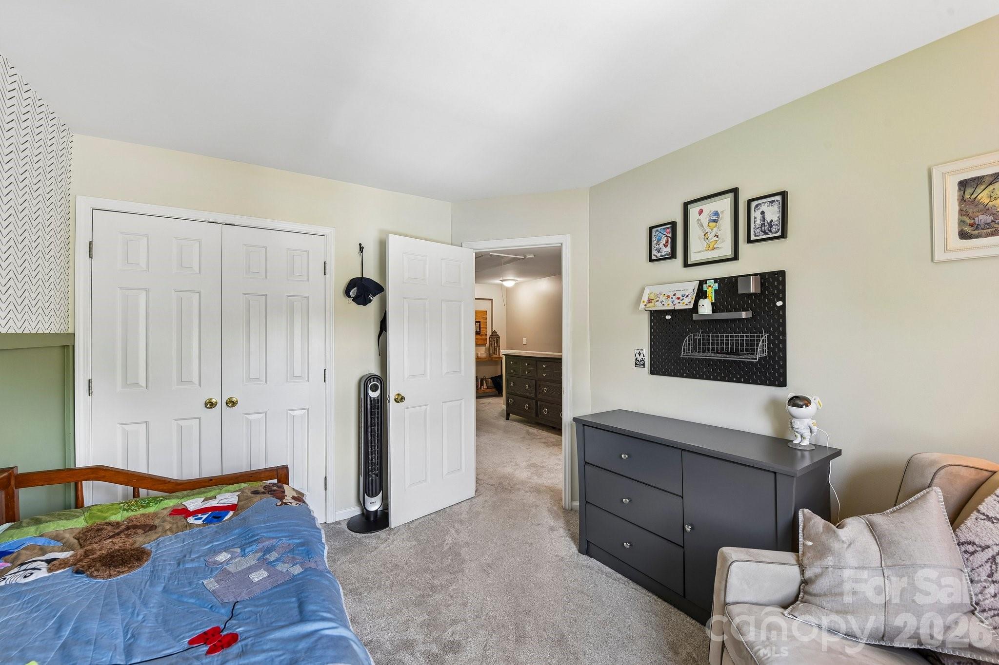 Sheffield Pointe - Residential