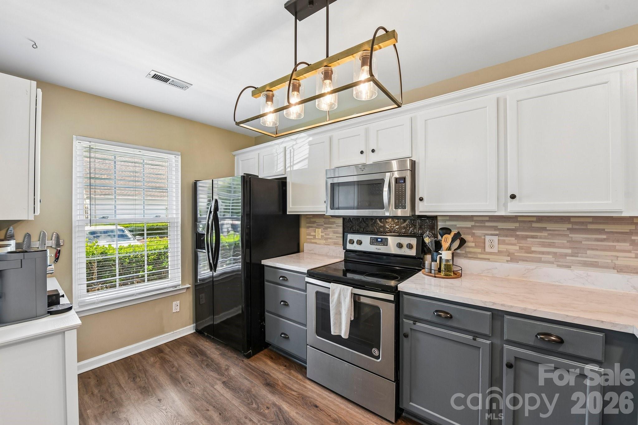 Sheffield Pointe - Residential