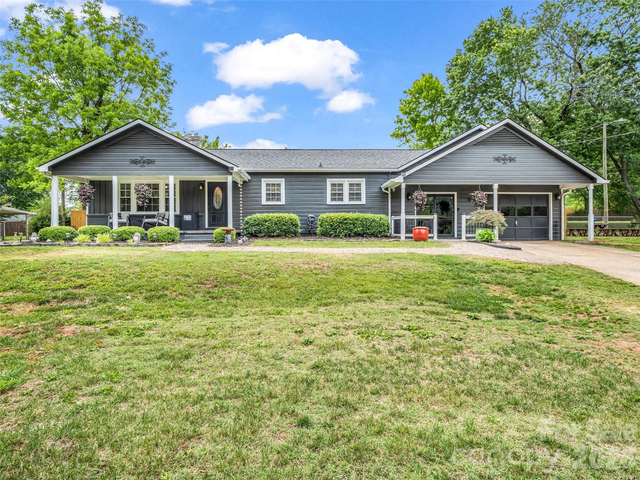 Hillcrest - Residential