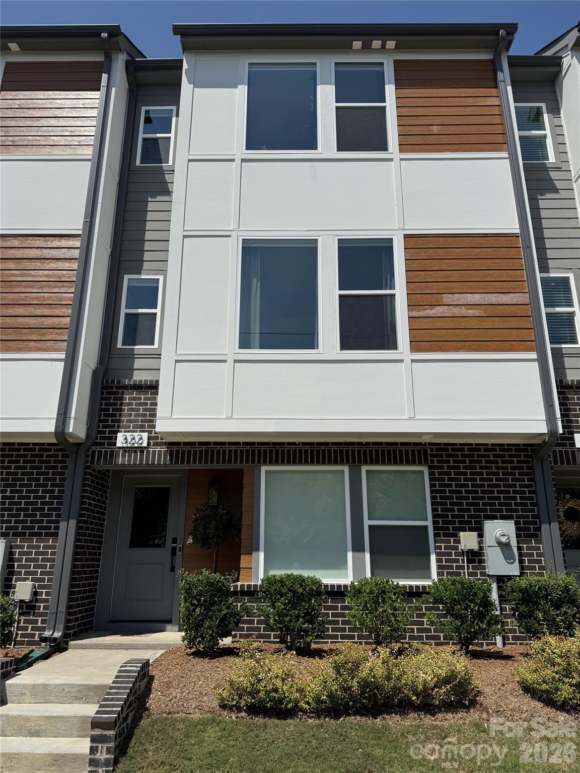 LOSO Terraces - Residential