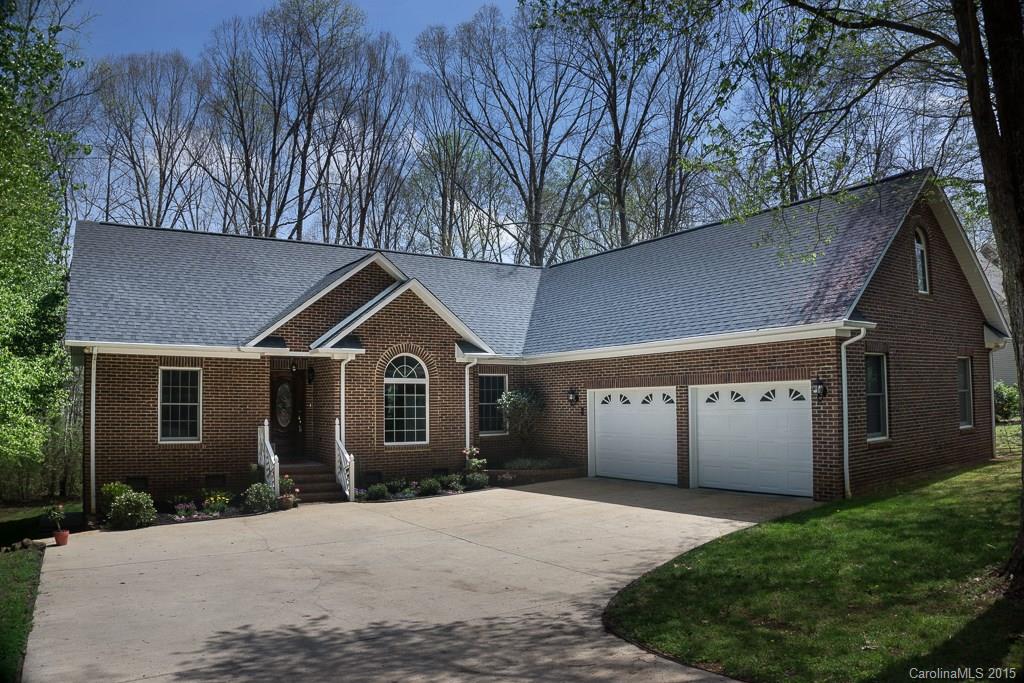 Full Brick Ranch Home in desired Pebble Creek w/Lg lot. This Lovingly Cared for Retreat  w/Bonus Rm & Split Floor Plan Boasts of Architectural Design.  Spacious Fam Rm & FP, & Dining Rm w/Arched entrance offers Room for guests & Entertainment inside & out. Wow your Guests as they step onto the Deck & the Lg Wooded Back Yard.  Move in Ready w/New Roof, Carpet, Paint, Dishwasher, Hot water heater, & Landscaping w/ Home Warranty included.  Easy access to Hwys 161 & 5. Prestigious York Schools.