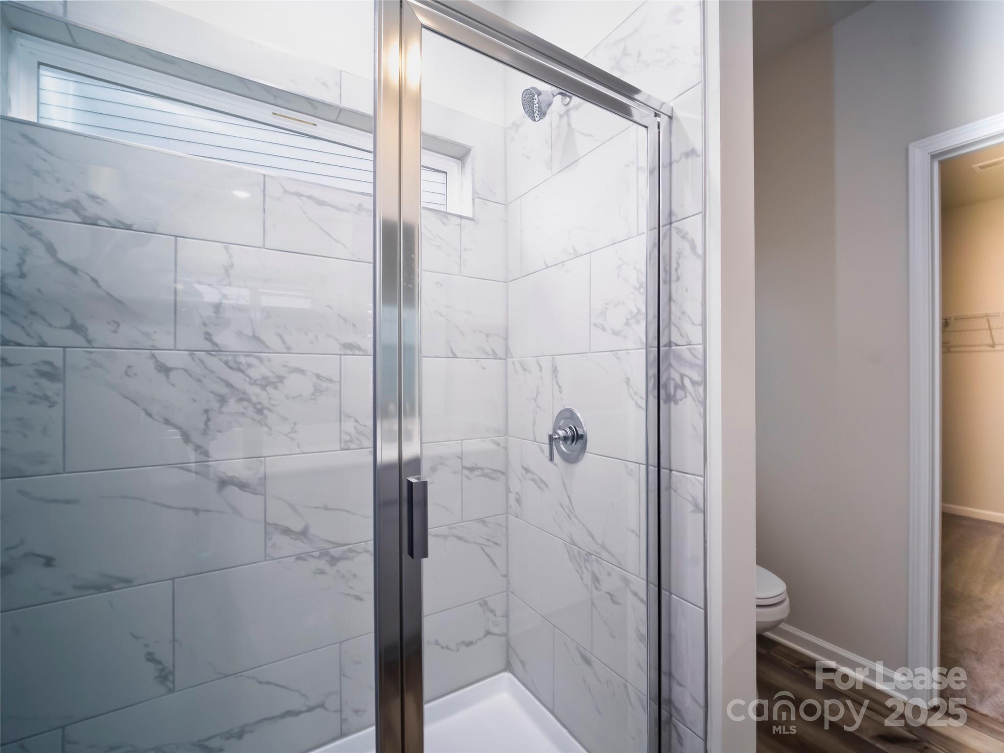 Redhawk - Residential Lease