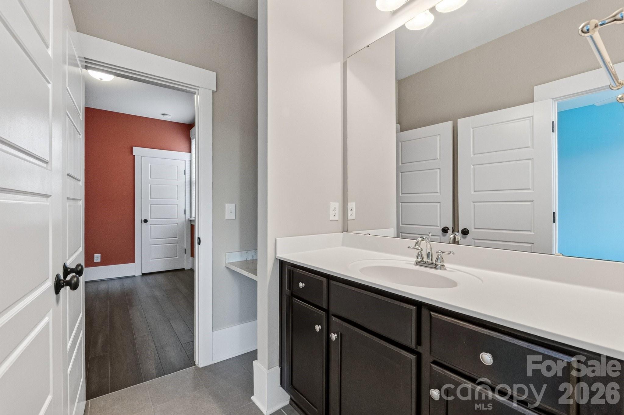 Riverwalk - Residential