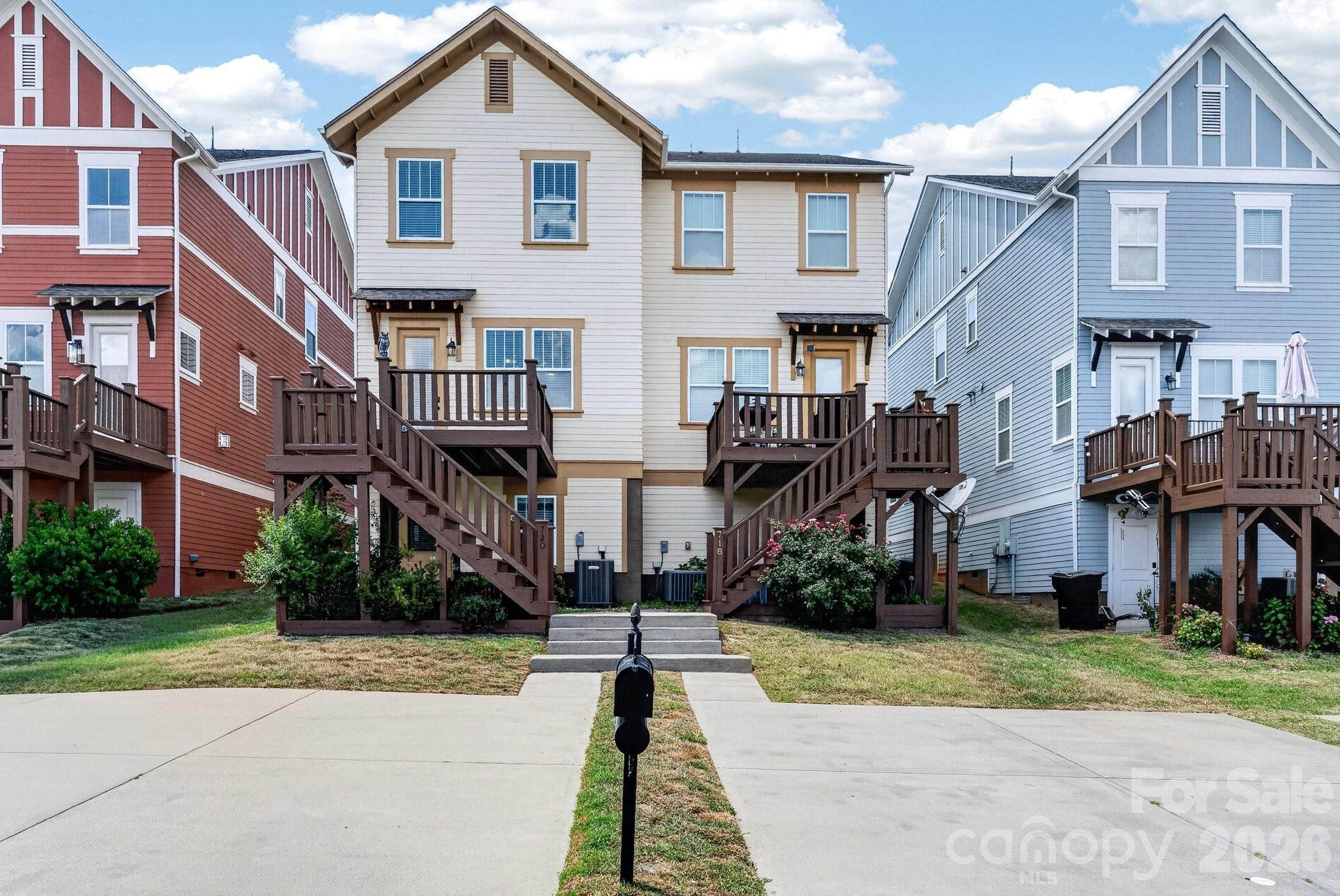 Riverwalk - Residential