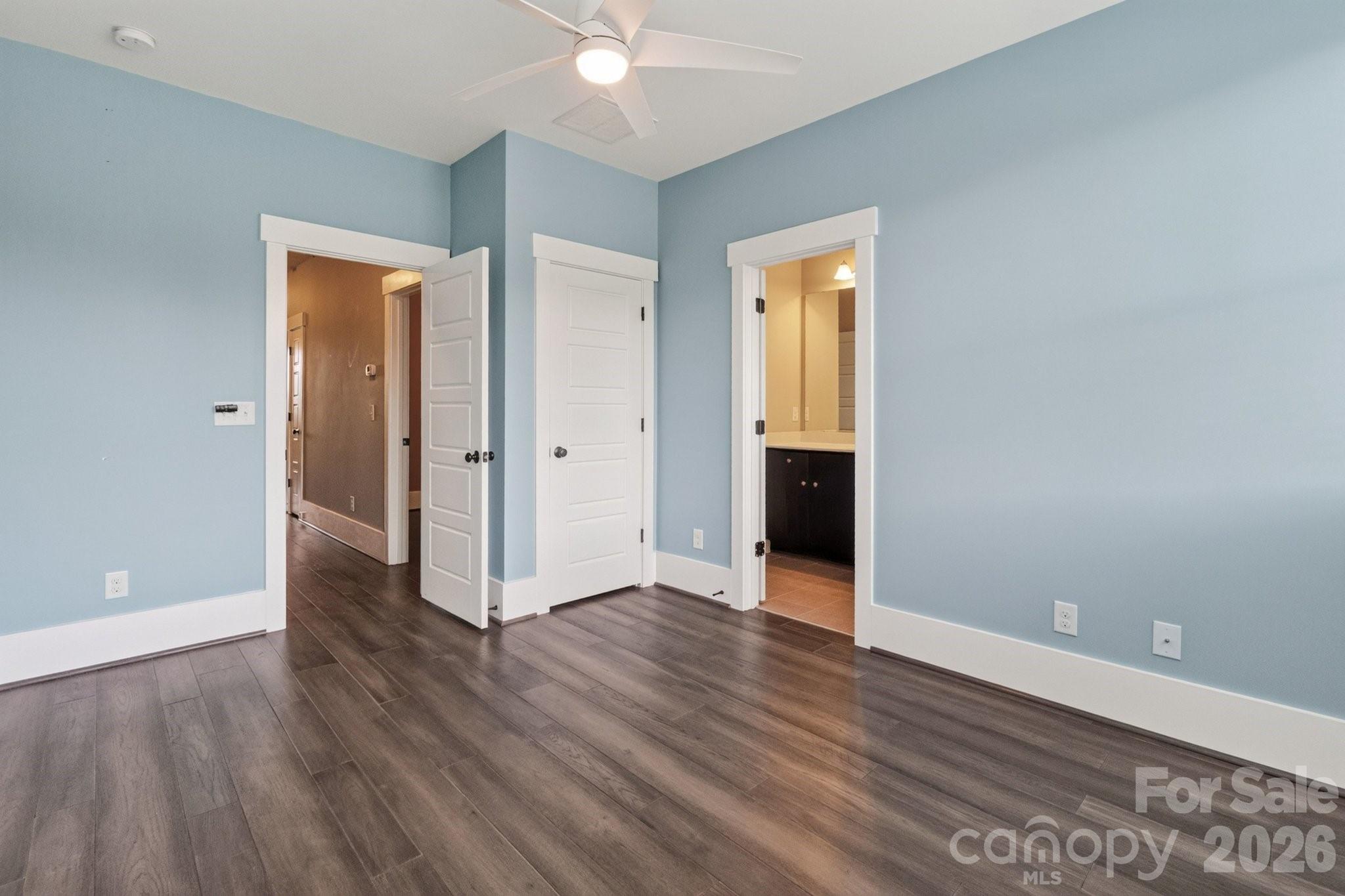 Riverwalk - Residential