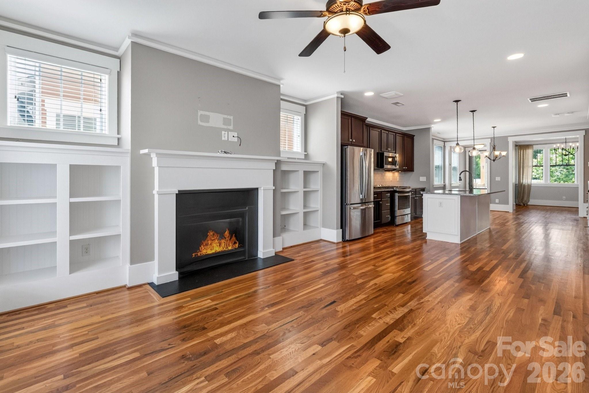Riverwalk - Residential