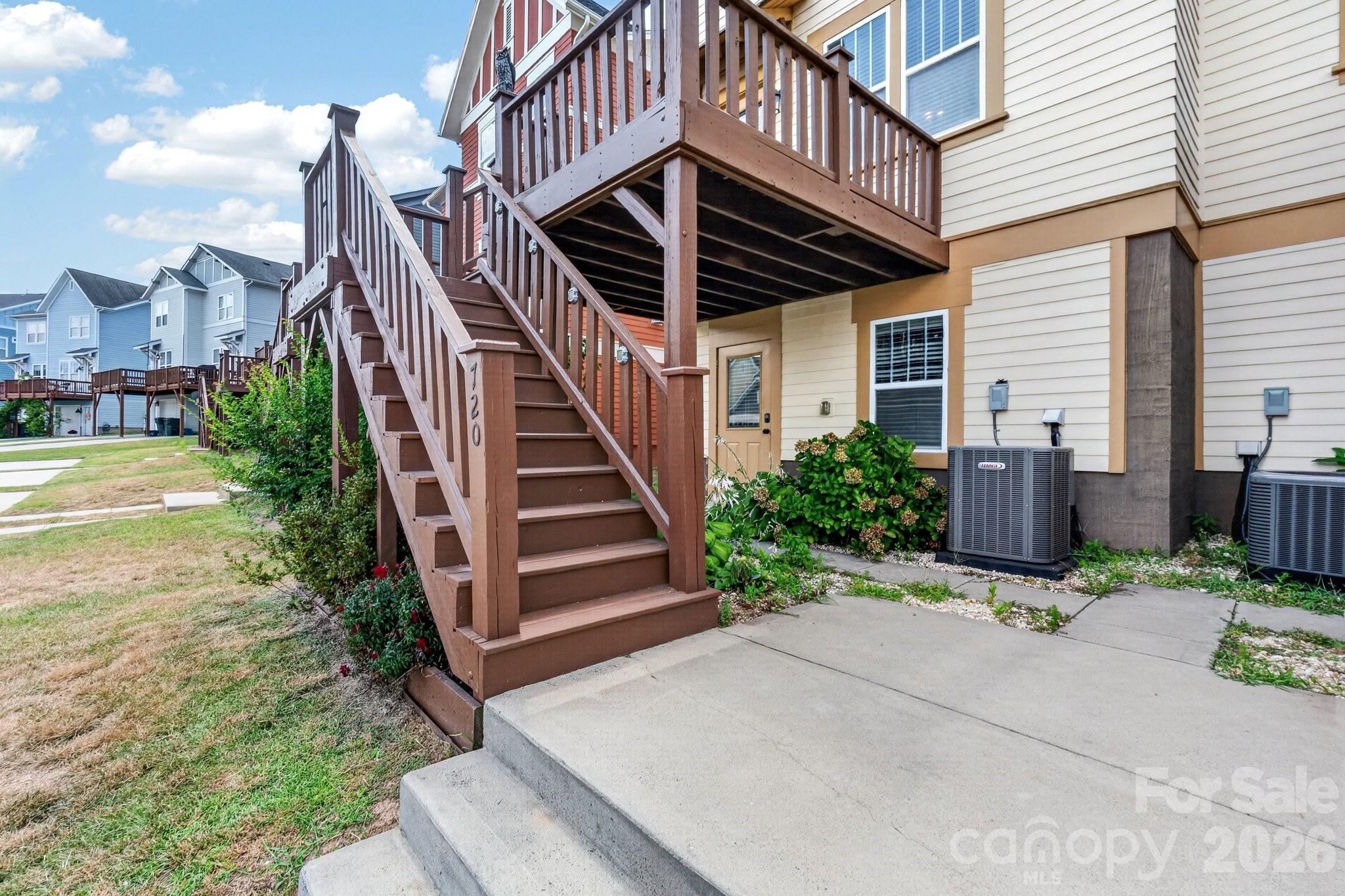 Riverwalk - Residential