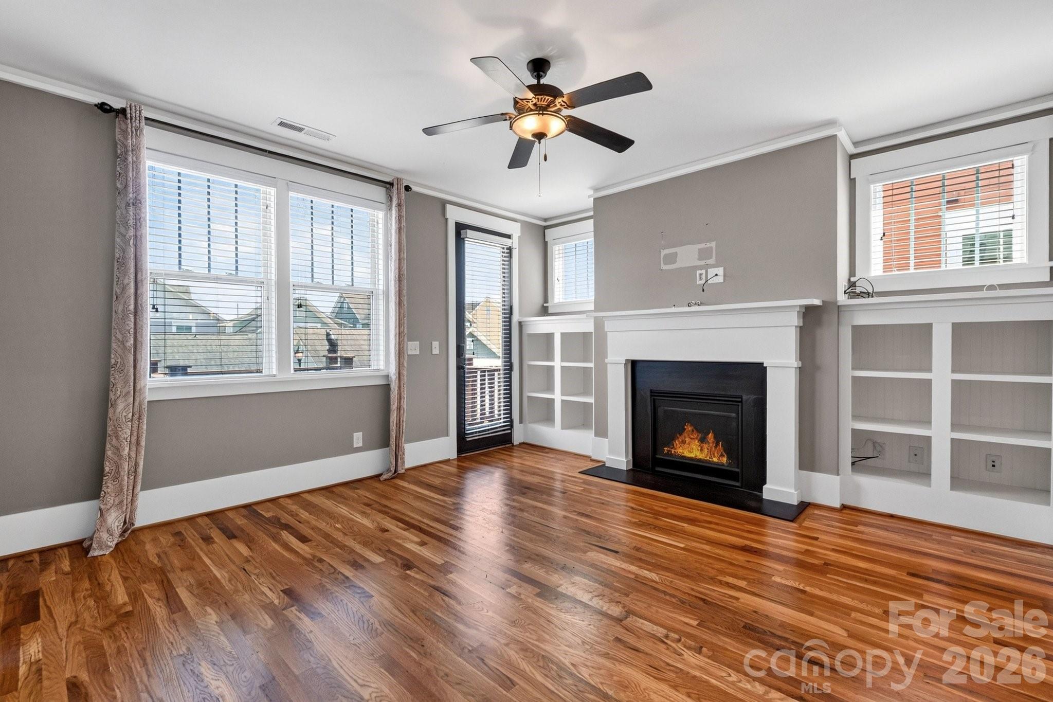 Riverwalk - Residential