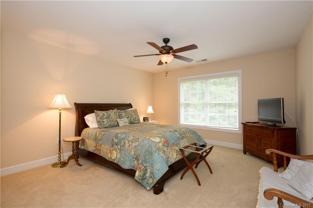 Laurel Creek - Residential