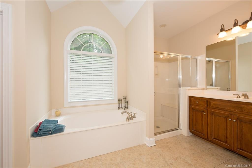 Laurel Creek - Residential