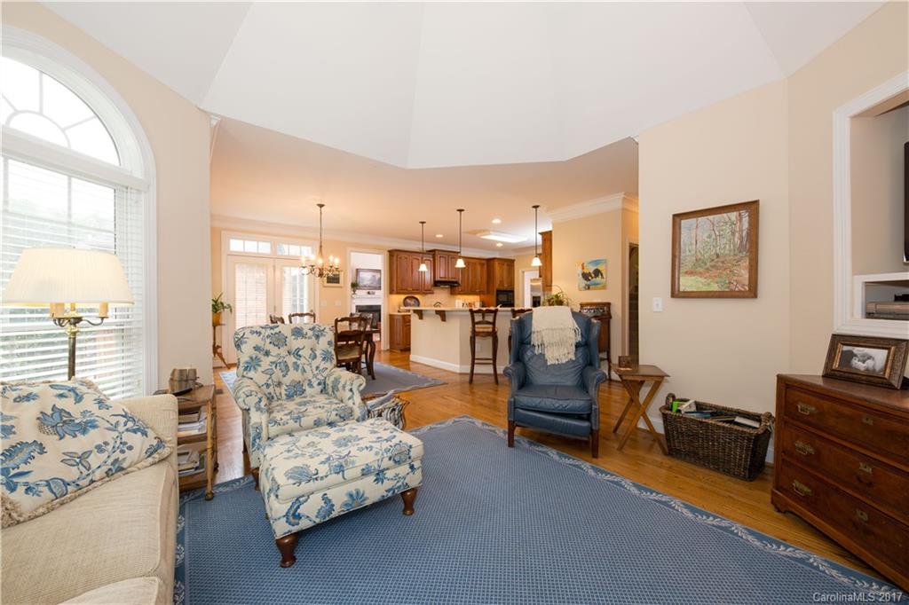 Laurel Creek - Residential