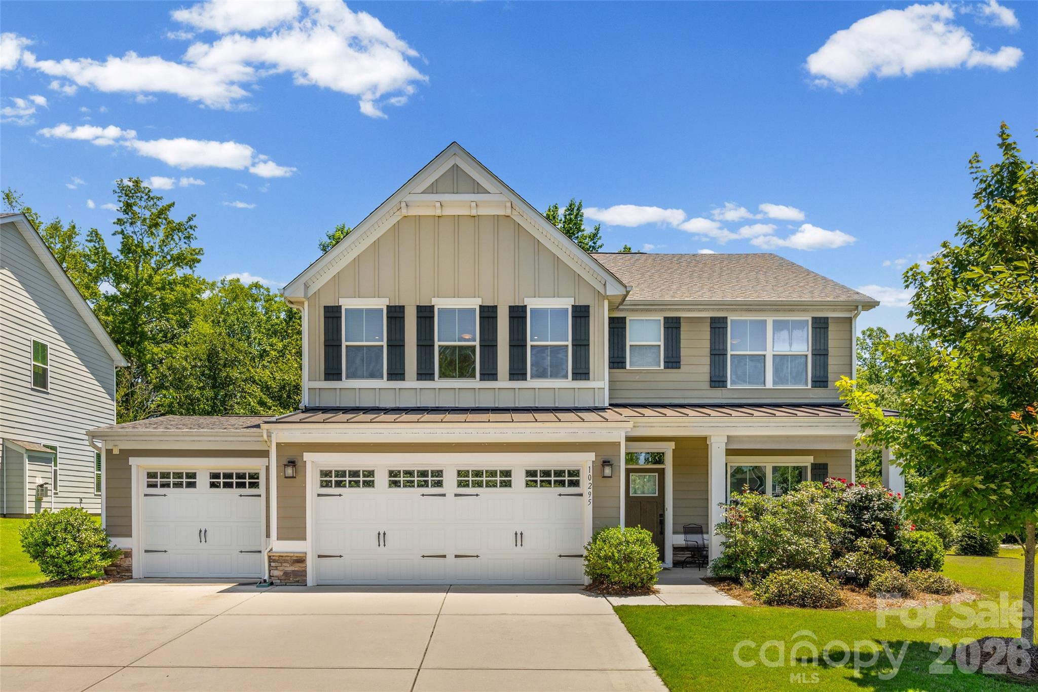 Holcomb Woods - Residential