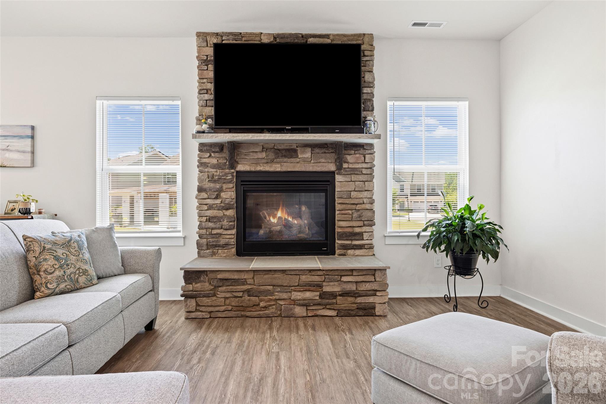Holcomb Woods - Residential