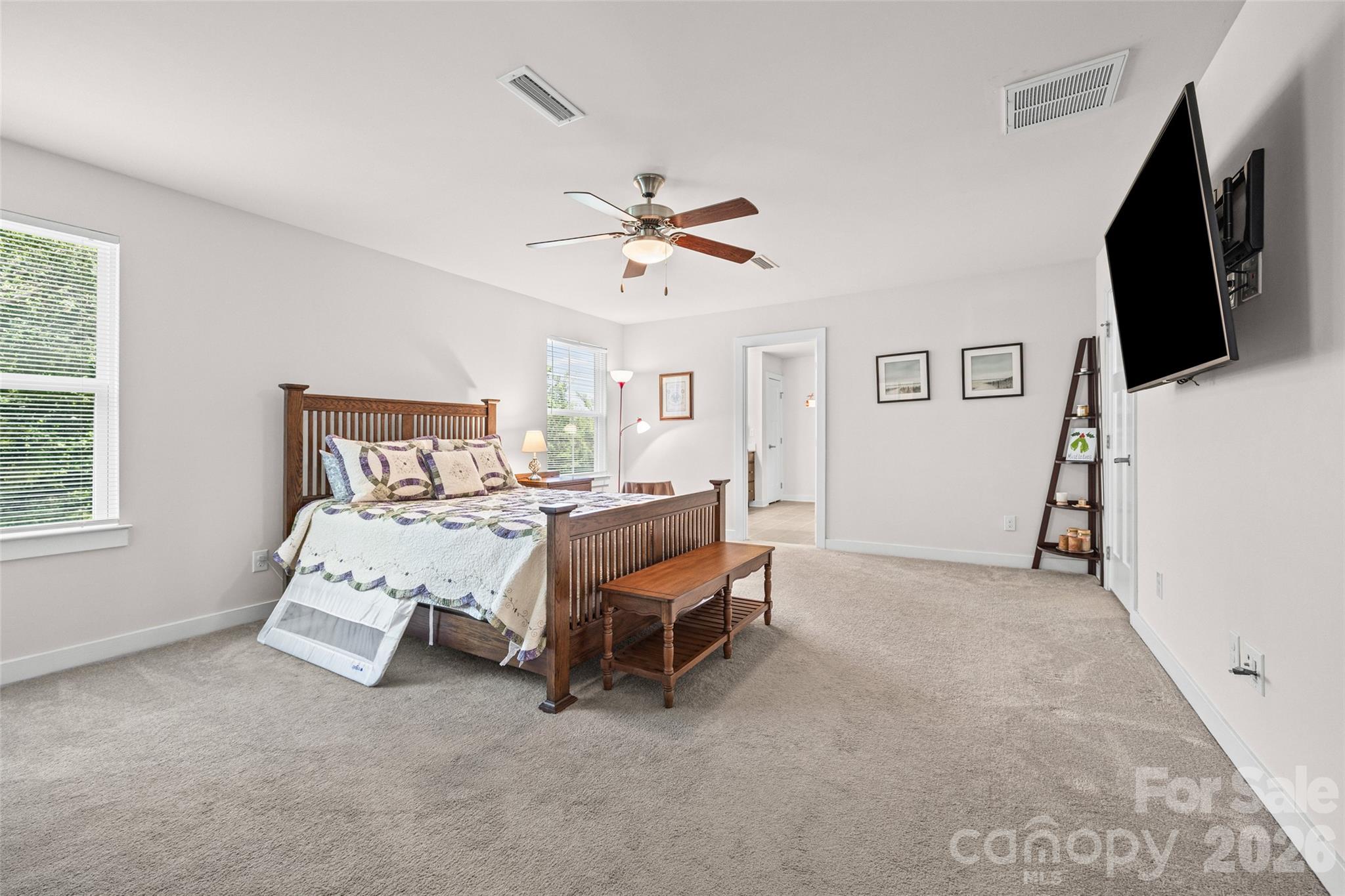 Holcomb Woods - Residential