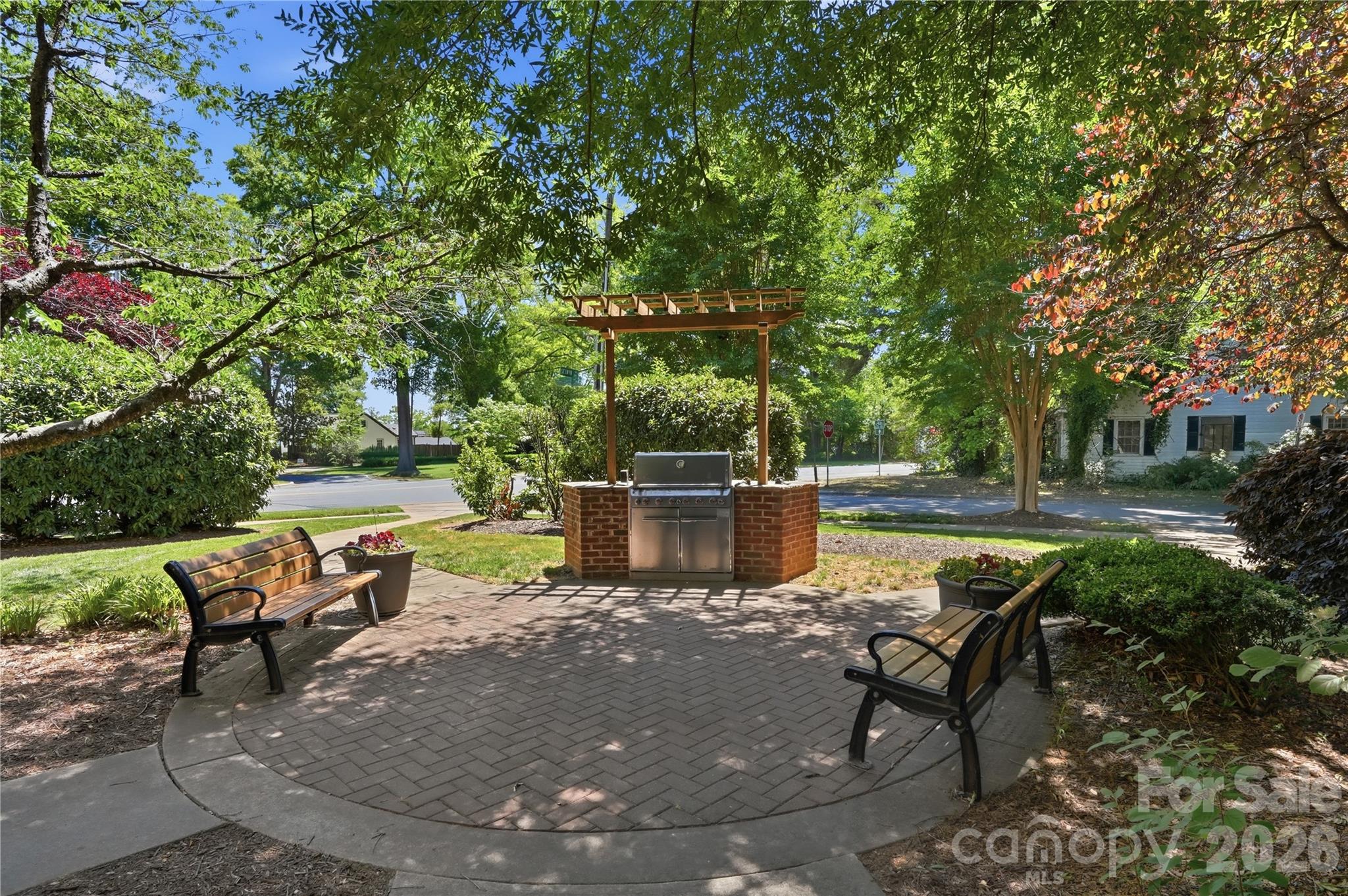 Myers Park - Residential