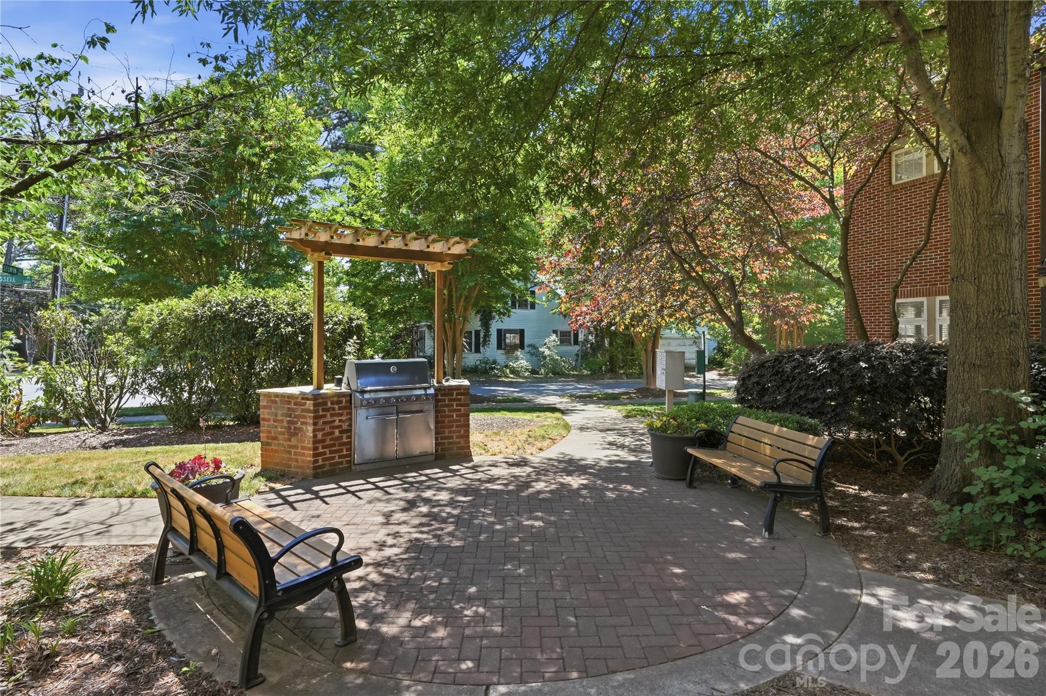 Myers Park - Residential